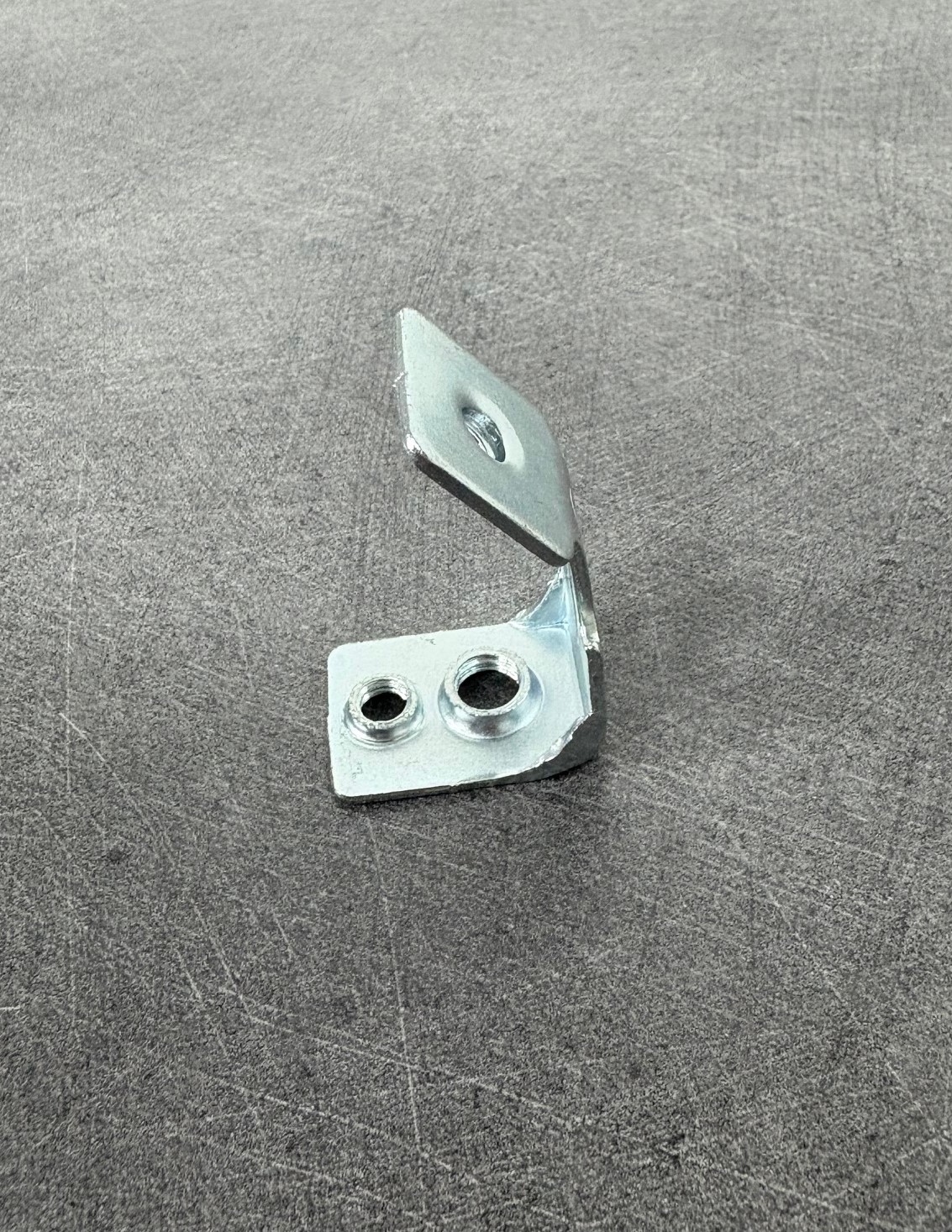 SUSPENTES METALLIQUES M6-M8 KMR