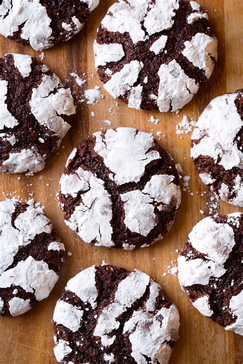 Chocolate Crinkle Cookies