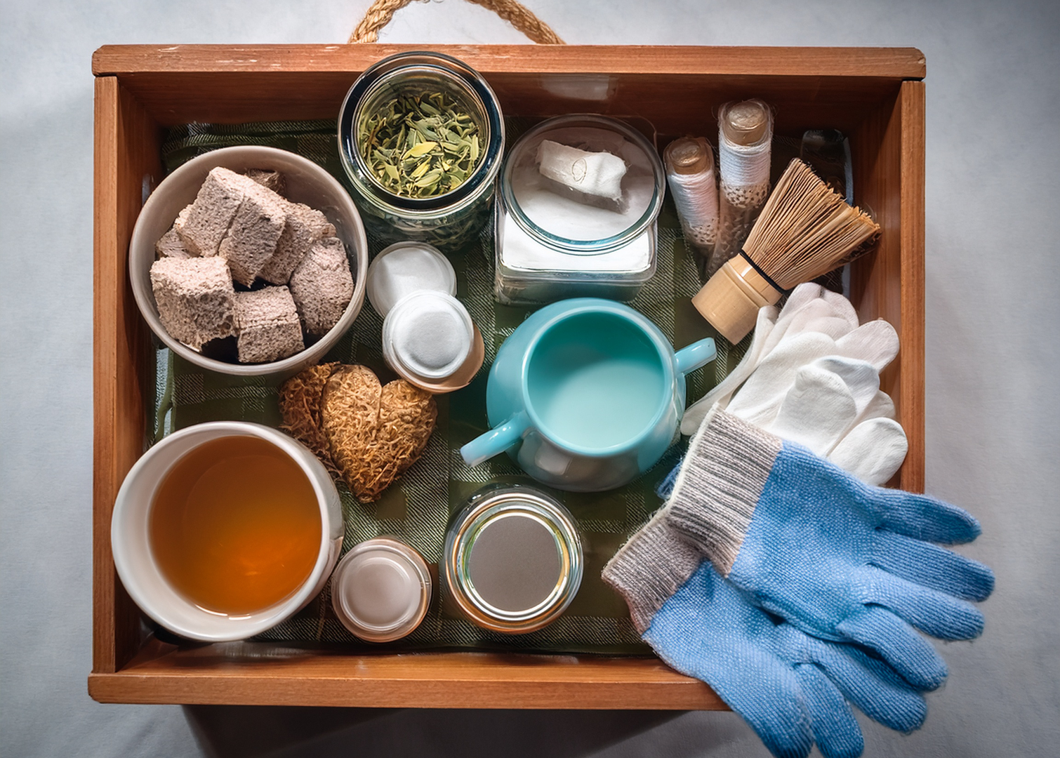 Large Essentials Box Set 