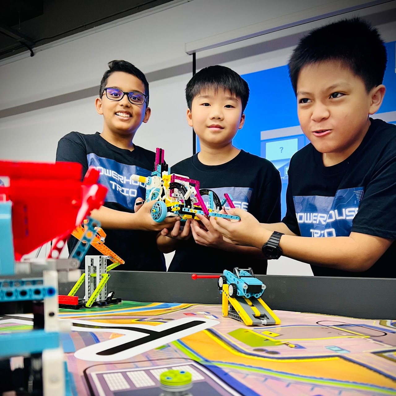 Sr Robotics - Advanced (AGES 8 and Above)