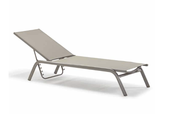 G926 Reclining Sun Lounger