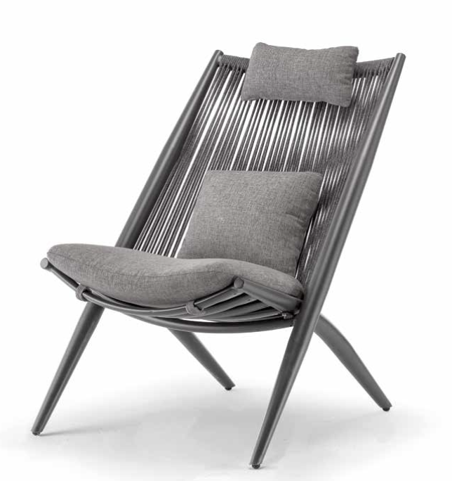 Bahza Lounge Chair