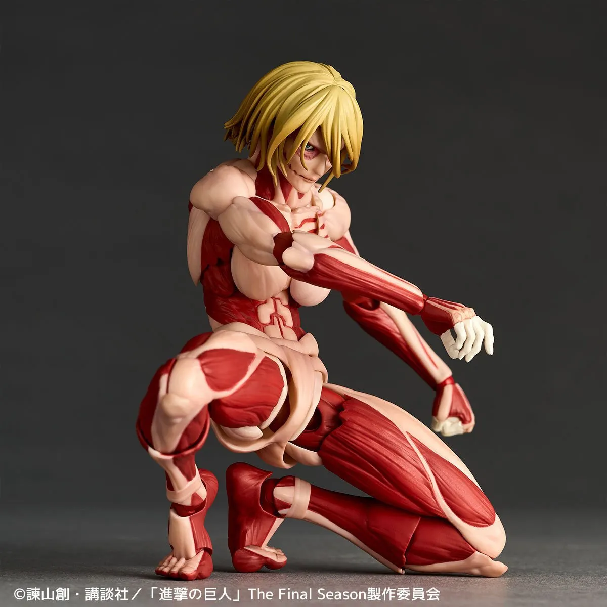 In stock! Attack on Titan Female Titan AF Revoltech Amazing Yamagu Action Figure