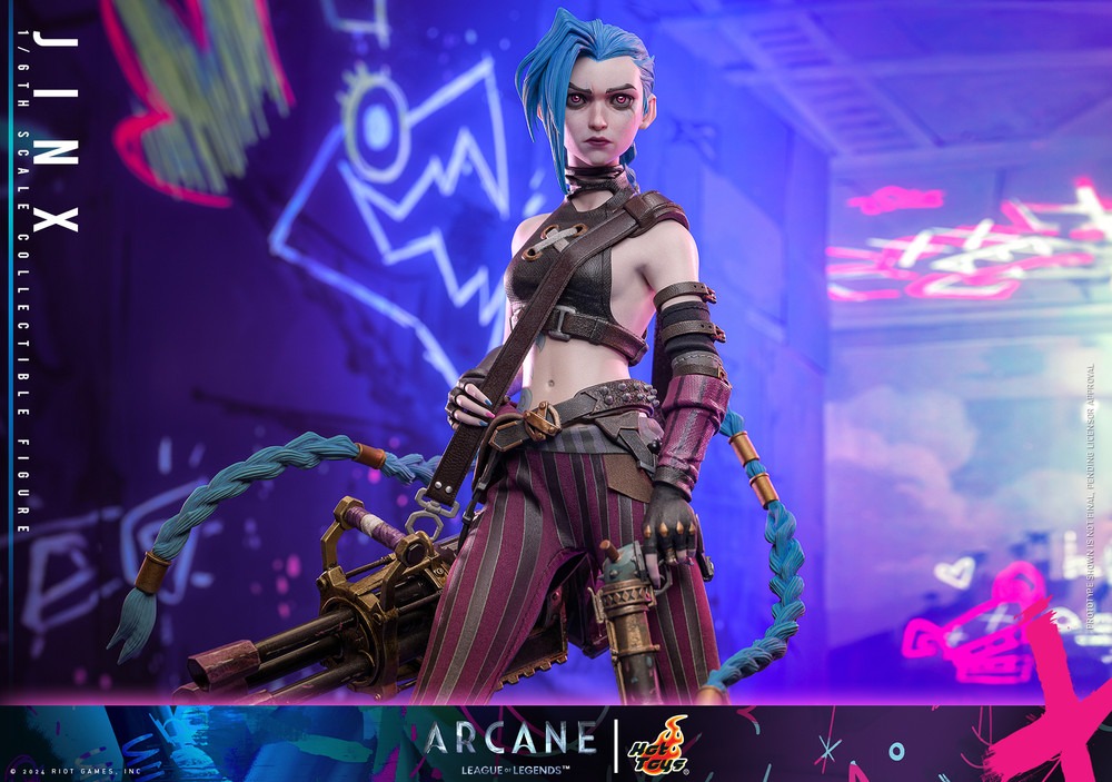 In stock! Hot Toys TMS137 Arcane Jinx 1/6 scale Figure collectibles