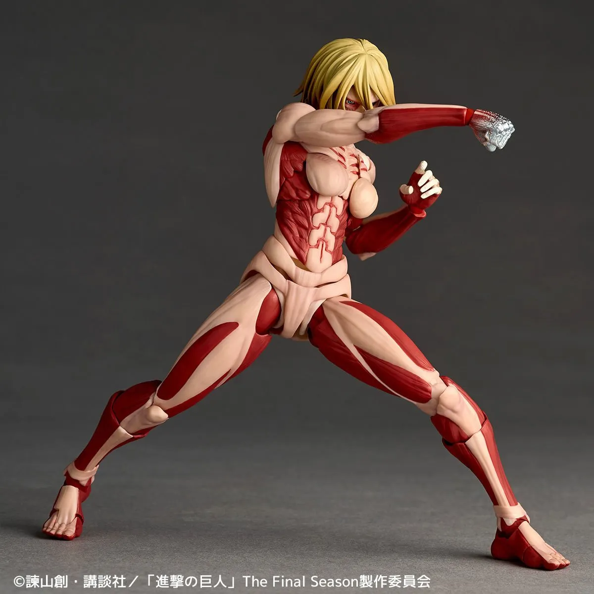 In stock! Attack on Titan Female Titan AF Revoltech Amazing Yamagu Action Figure