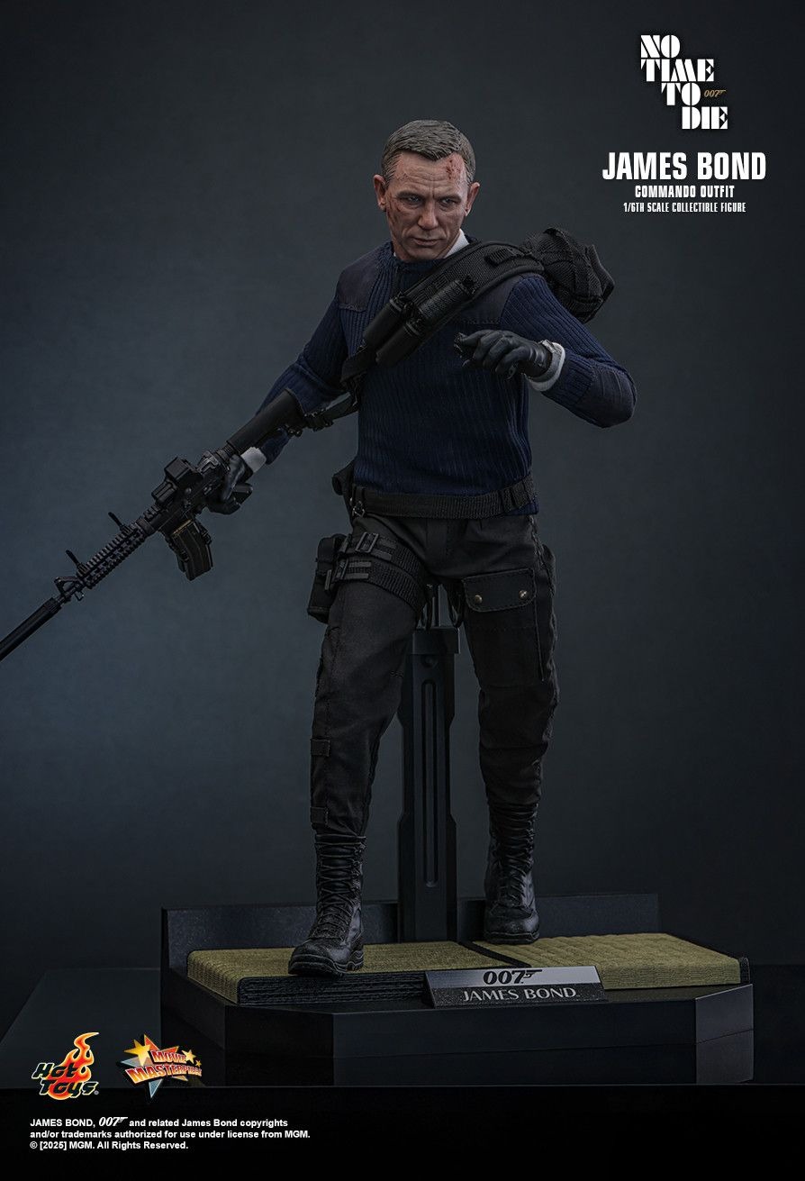 In stock! Hot Toys MMS804 No Time to Die: James Bond (Commando Outfit) 1/6 Scale Collectible Figure