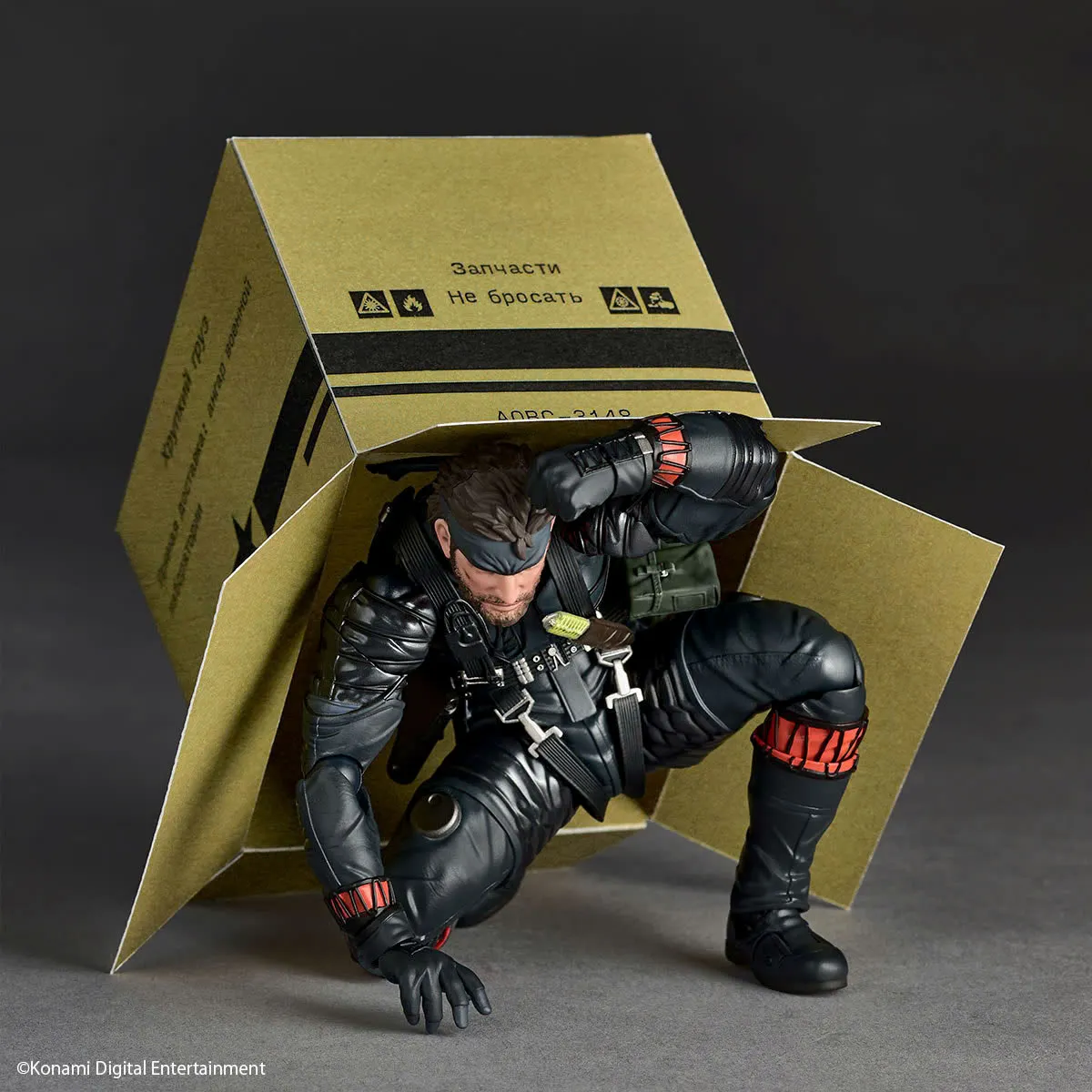 Pre order! Revoltech Amazing Yamaguchi Metal Gear Solid Delta Snake Eater 1/12 Figure