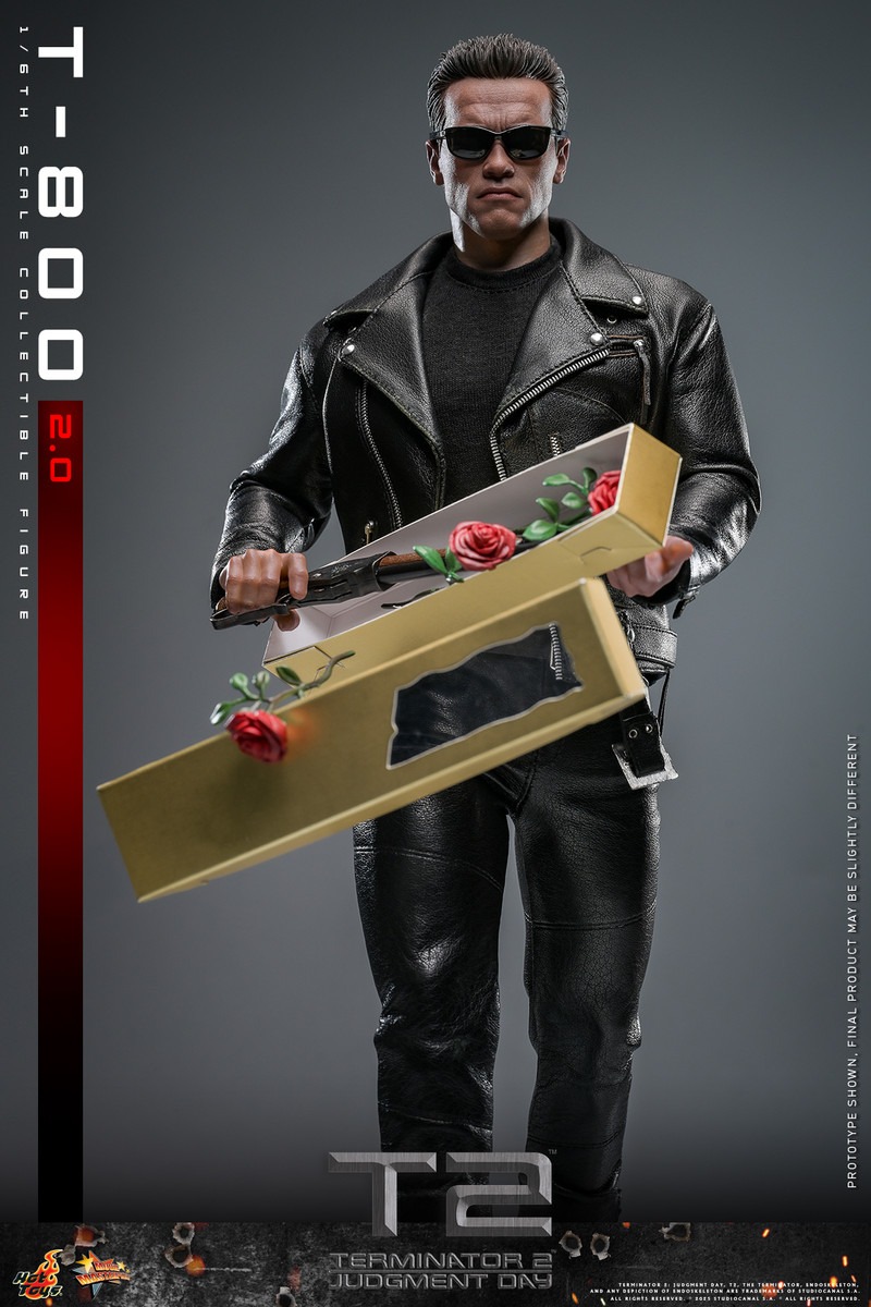 In stock! Hot Toys MMS795 1/6th scale T-800 (2.0) Terminator 2: Judgment Day