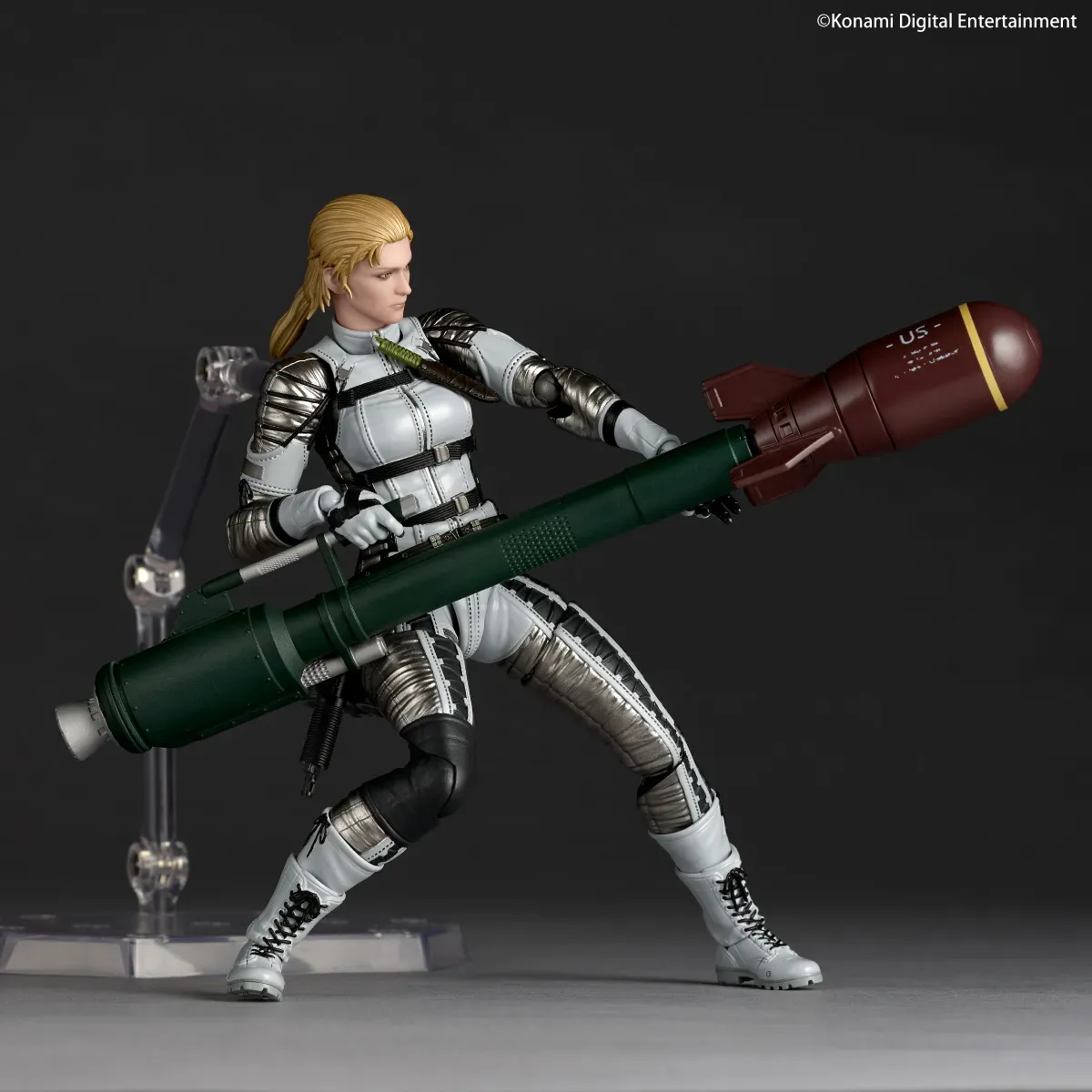 Pre order! Revoltech Amazing Yamaguchi Metal Gear Solid Delta NR117 The Boss 1/12 Figure