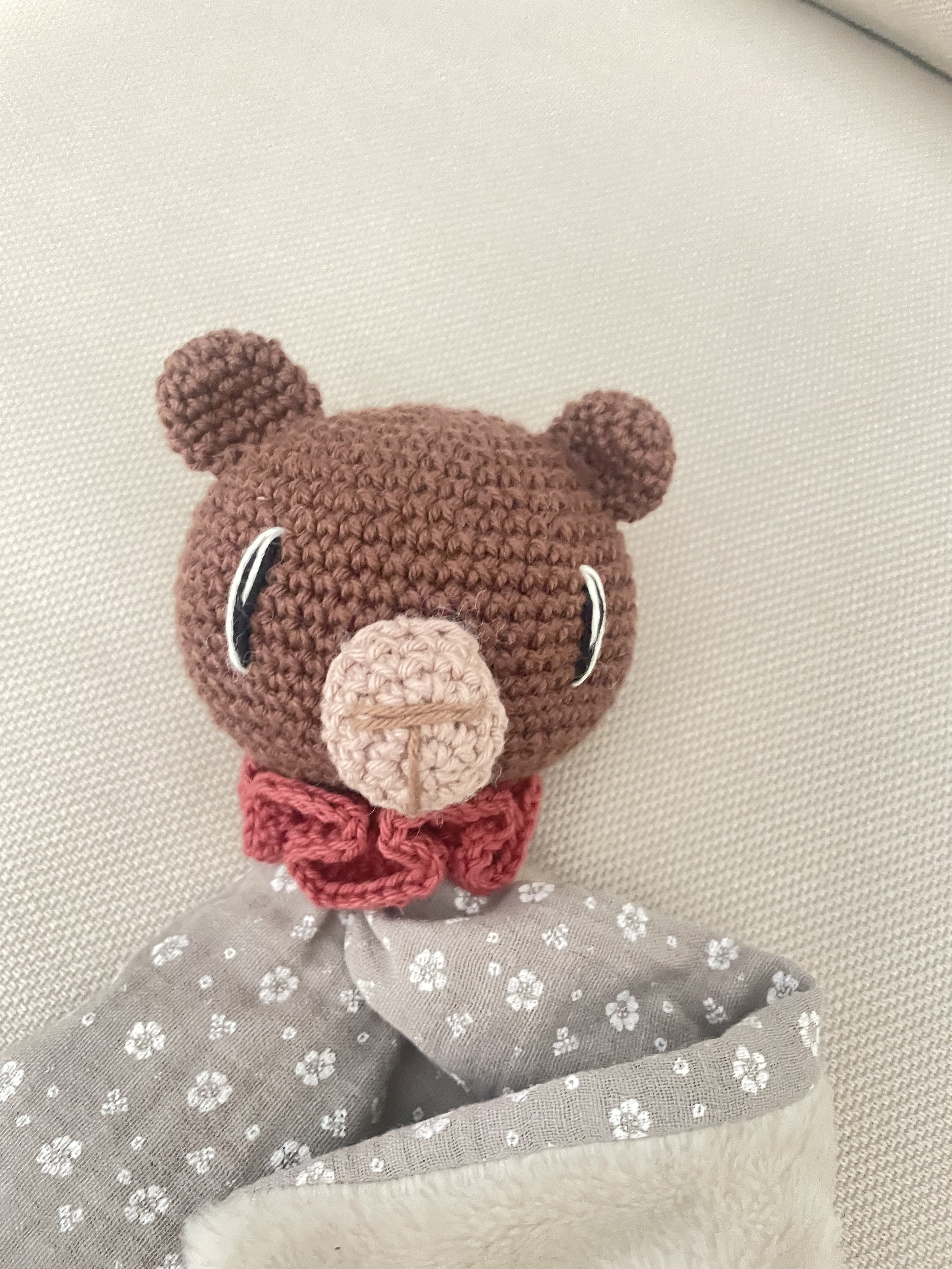 Doudou Ourson Crocheté