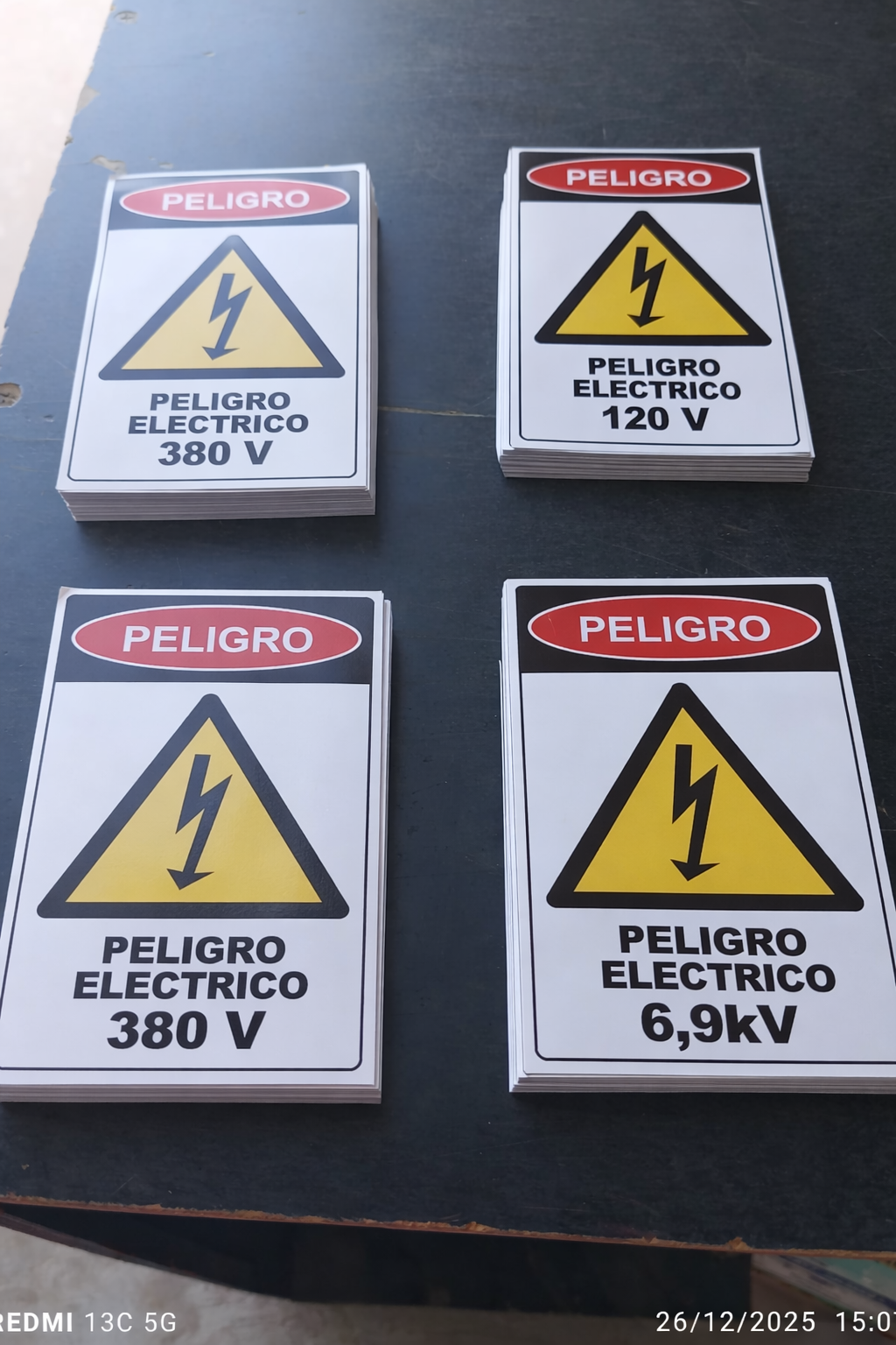 Adhesivos Industriales