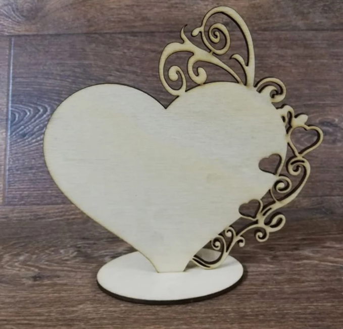 OLZ HERZ-DEKORATION – ELEGANTE TISCHDEKO