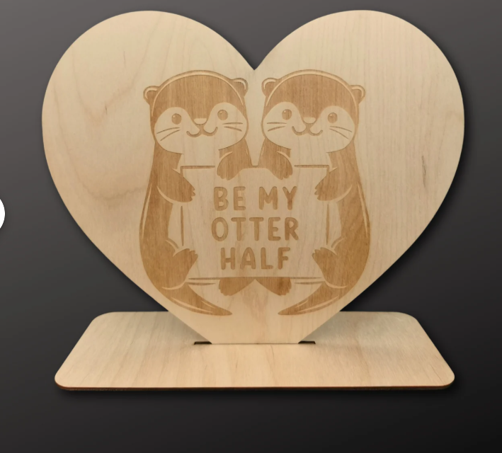 HOLZDEKO HERZ MIT OTTERMOTIV