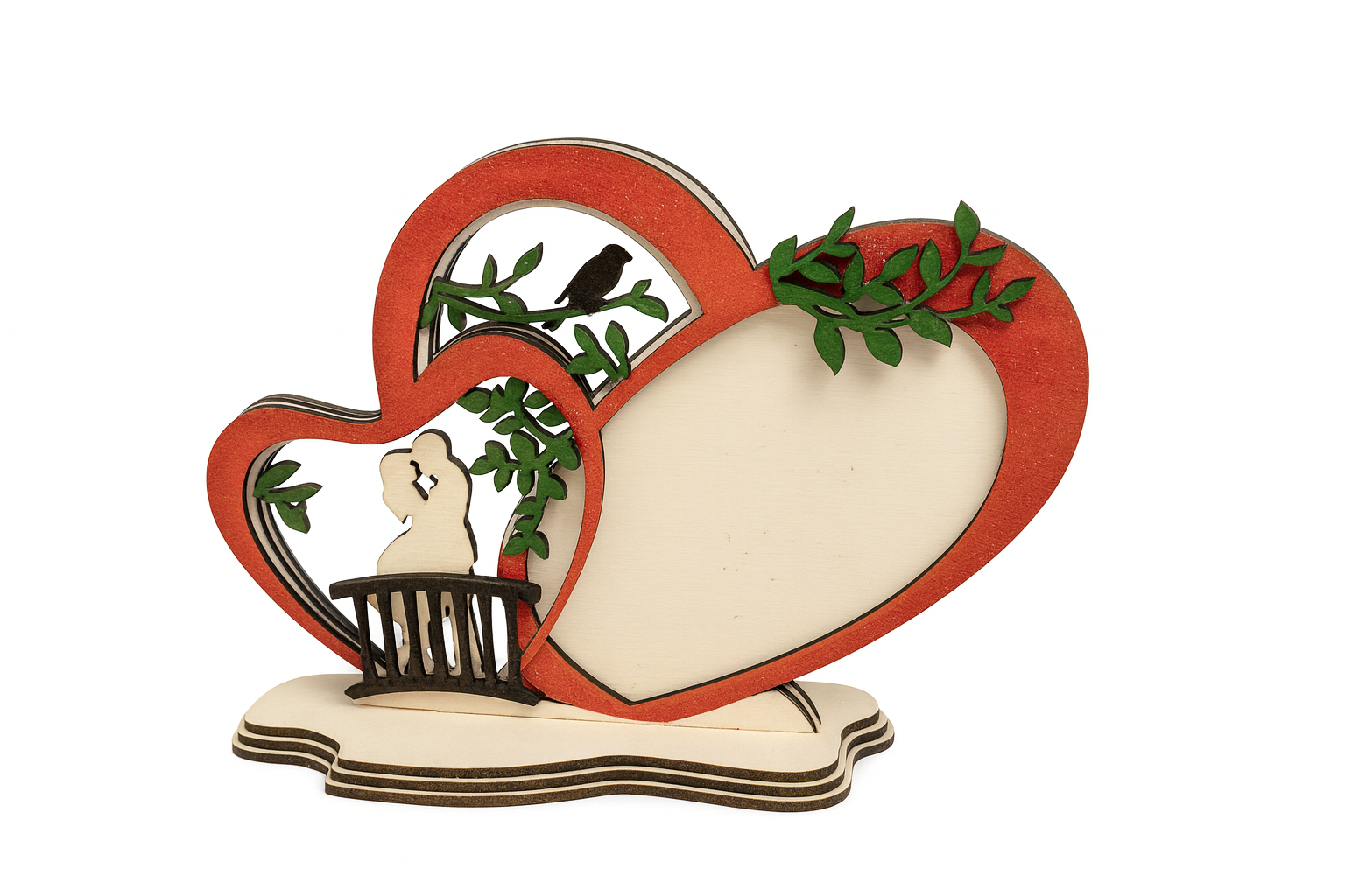 Dekoratives Holz-Herz mit Liebespaar