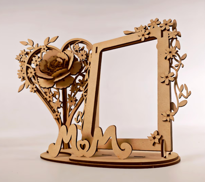 HOLZ‑BILDERRAHMEN „MOM“