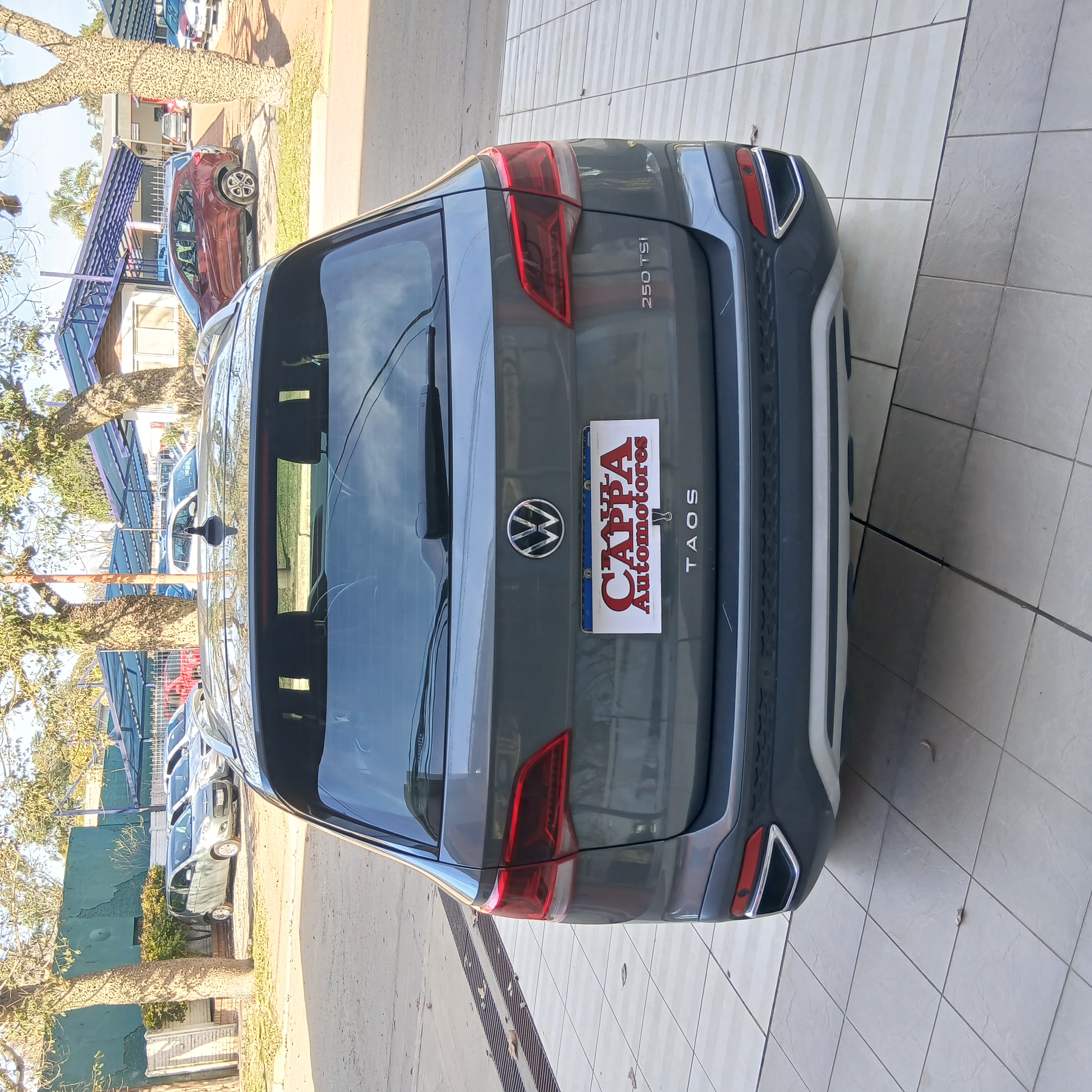 Volkswagen Taos Highline AT