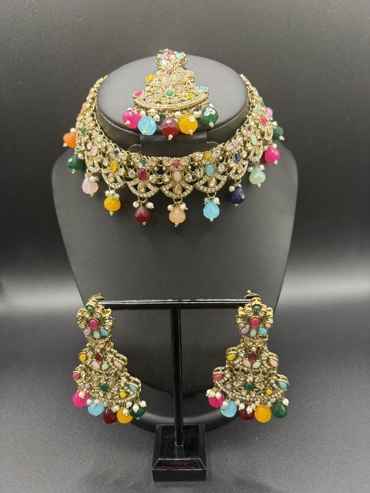 Multicolor Stone Jewelry Set