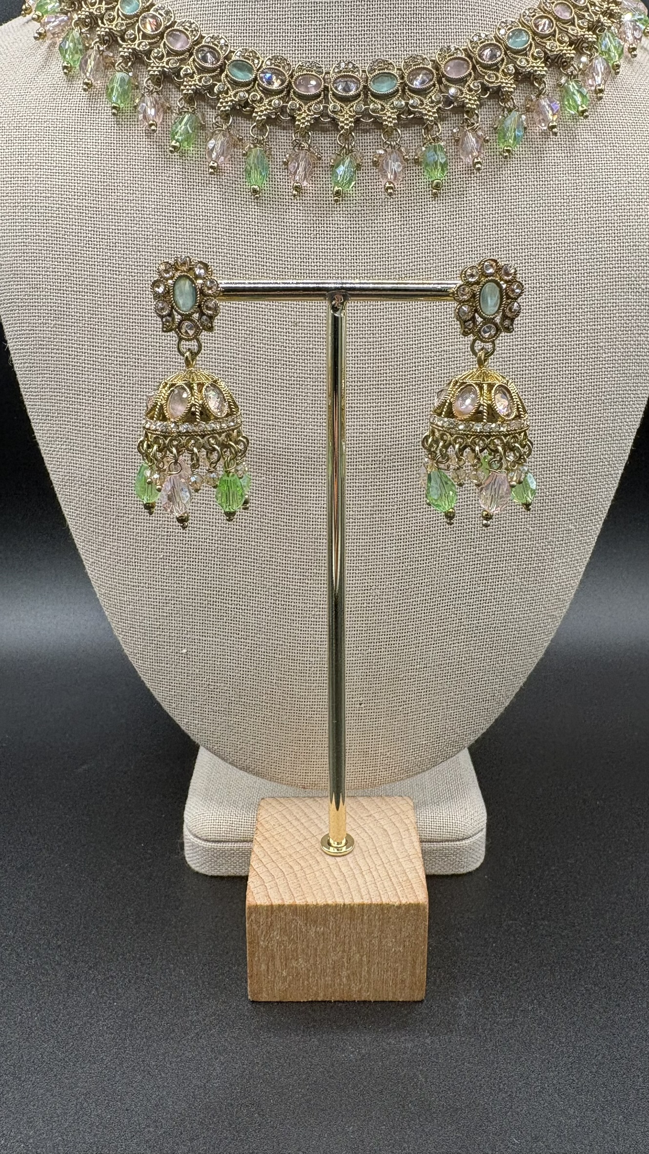 Jewelry Set Stones and Pearl