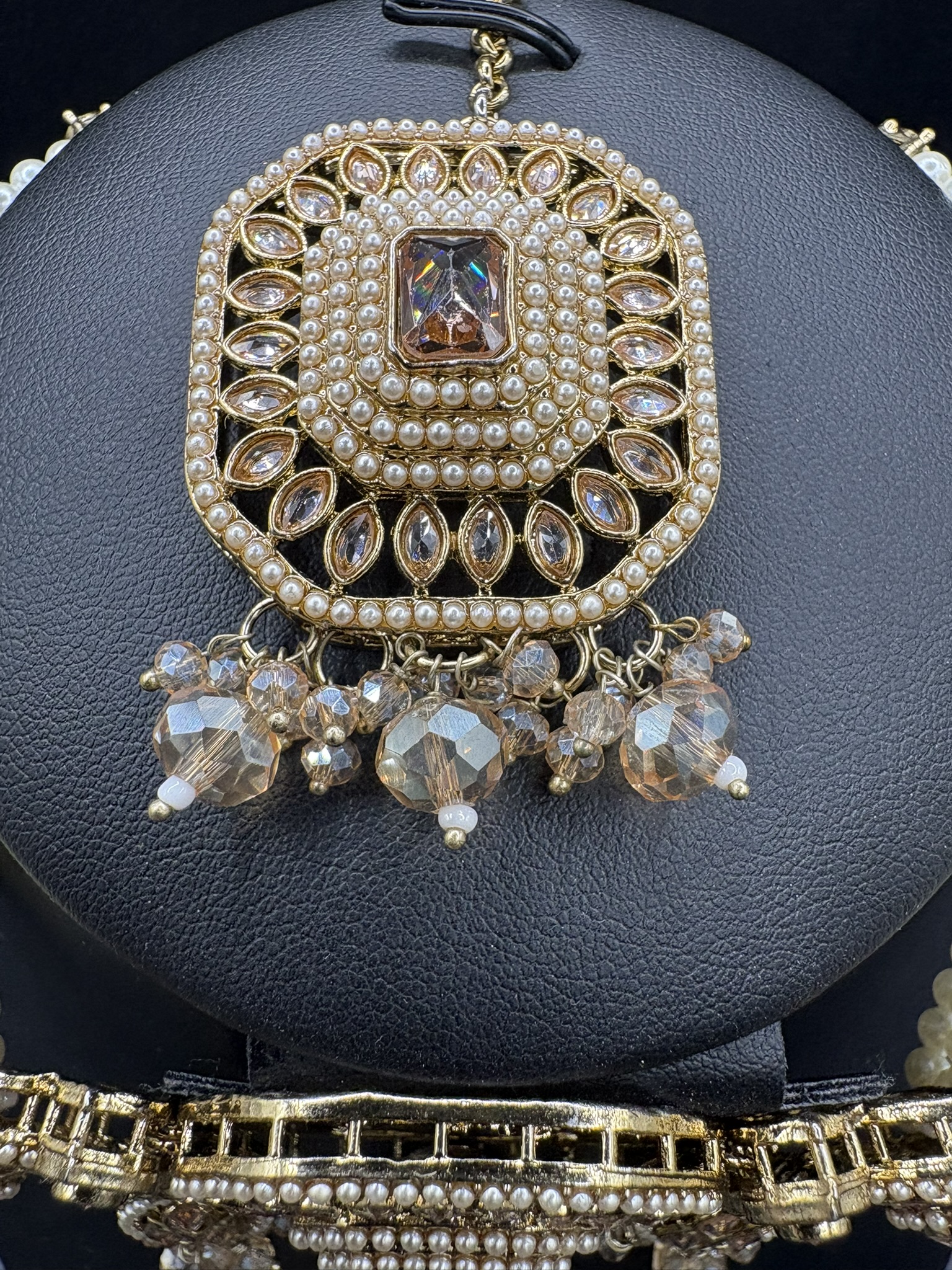 Kundan Pearl Choker set 
