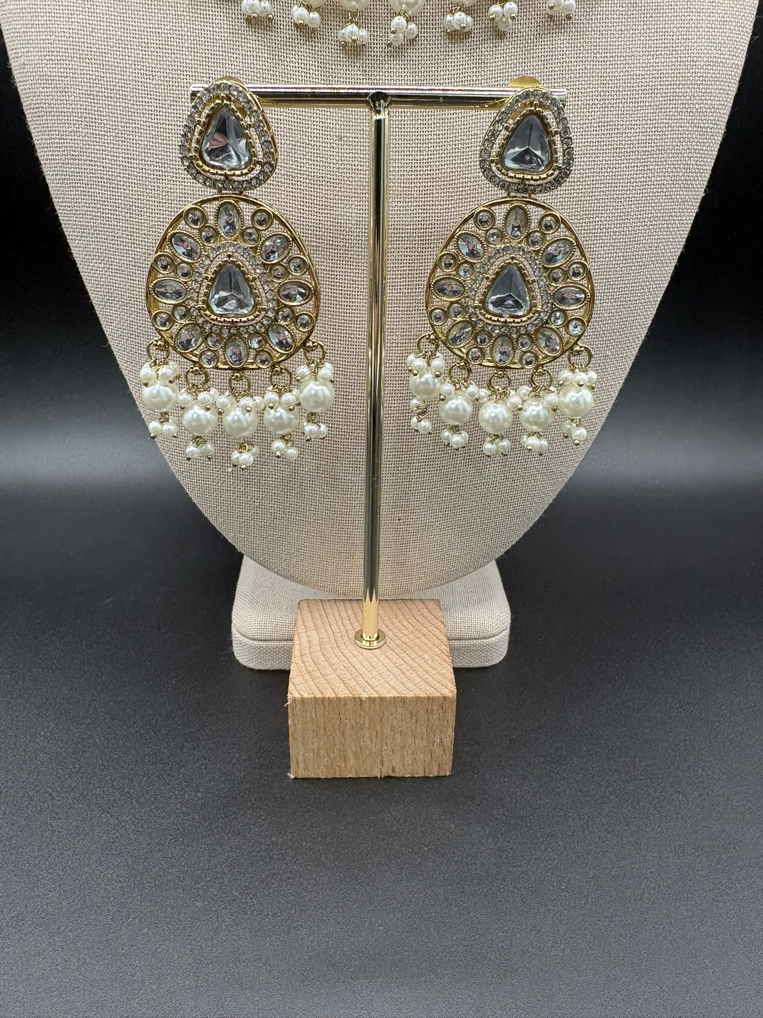 Kundan Pearl  Semi - Bridal Jewelry Set