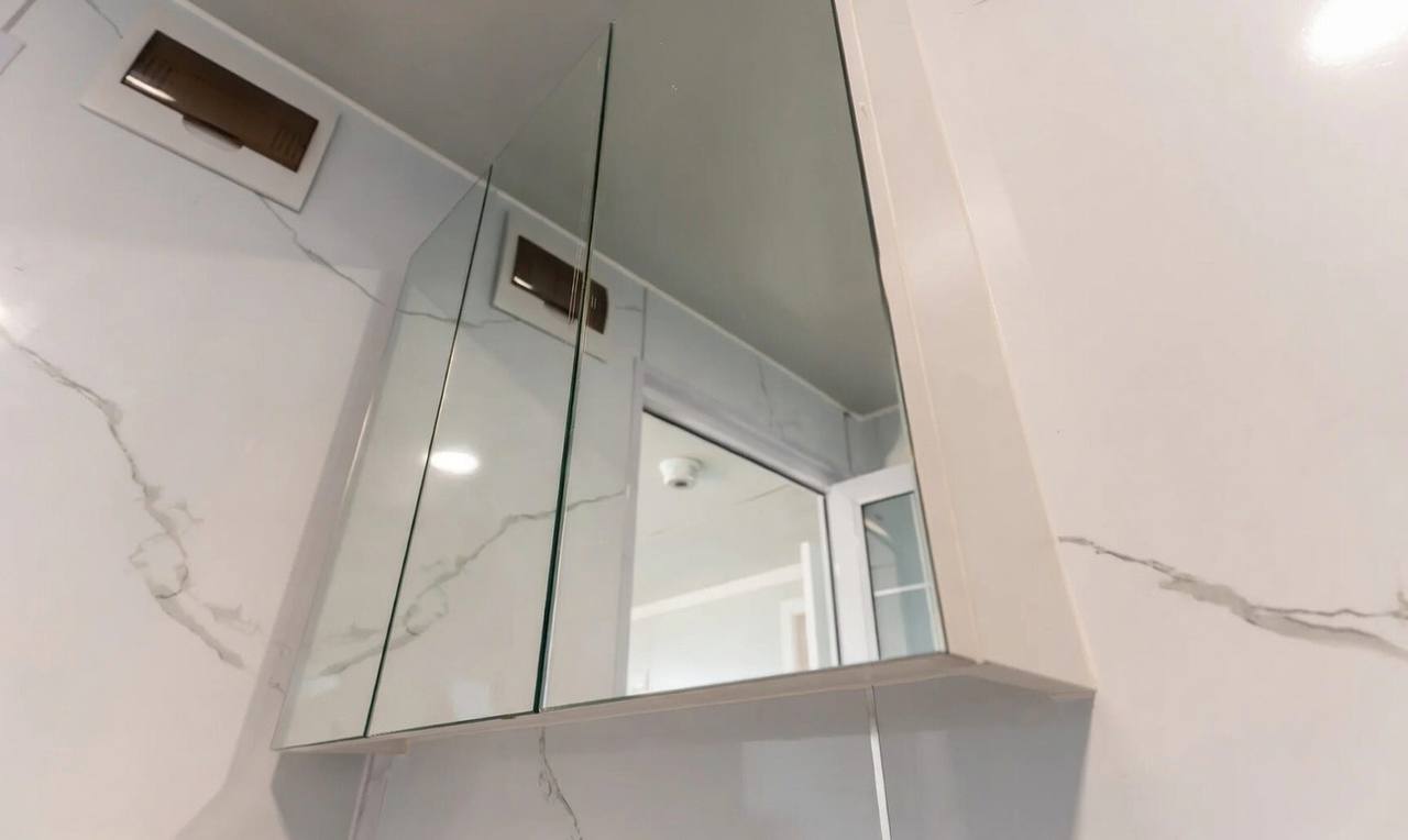 Buy 20ft Shipping container Supreme - 1 Bed