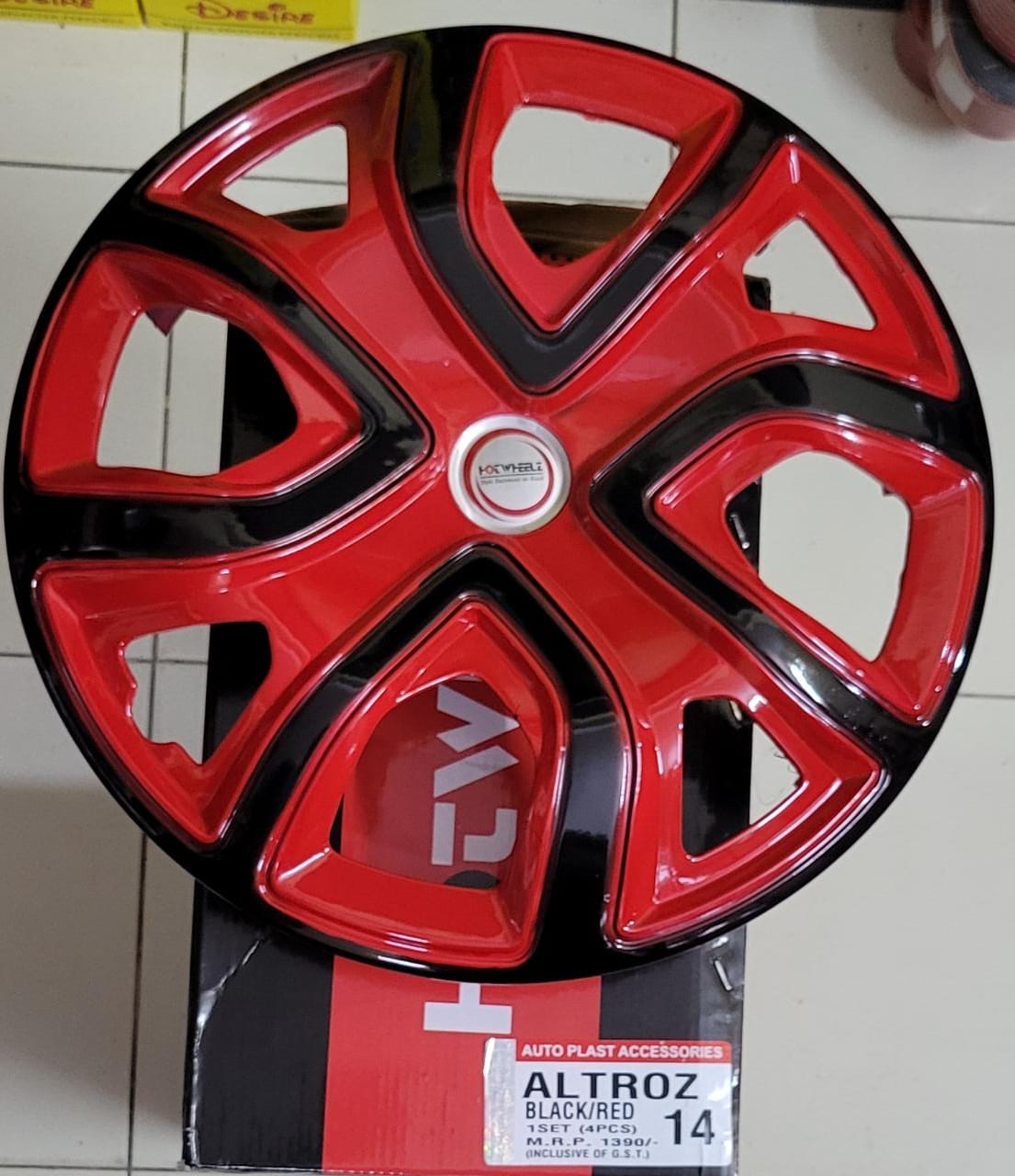 Altroz Car Wheel Covers (14" Size)  {Set of  4}