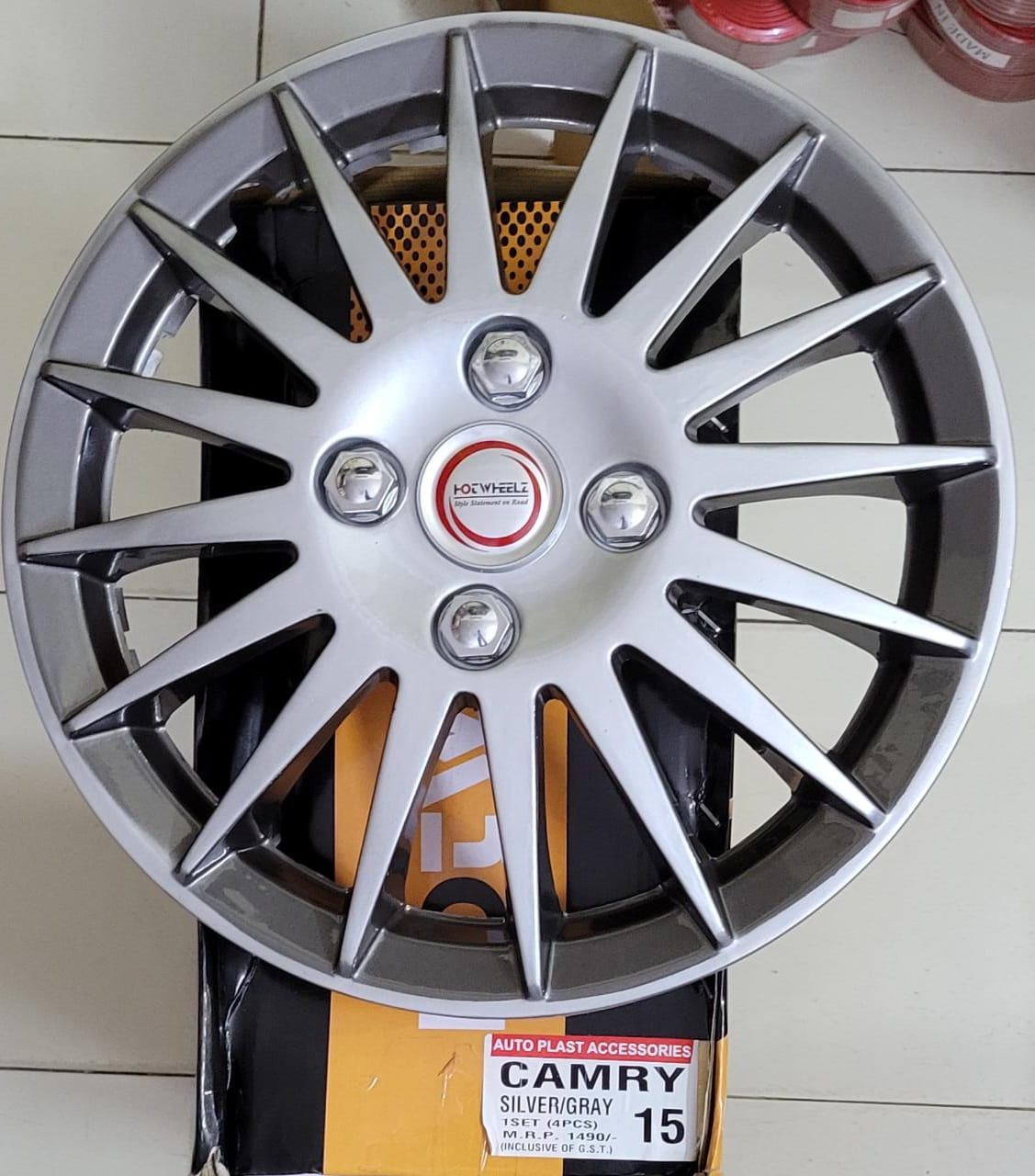 Camry Wheel Covers (15"Size) {Set of  4}