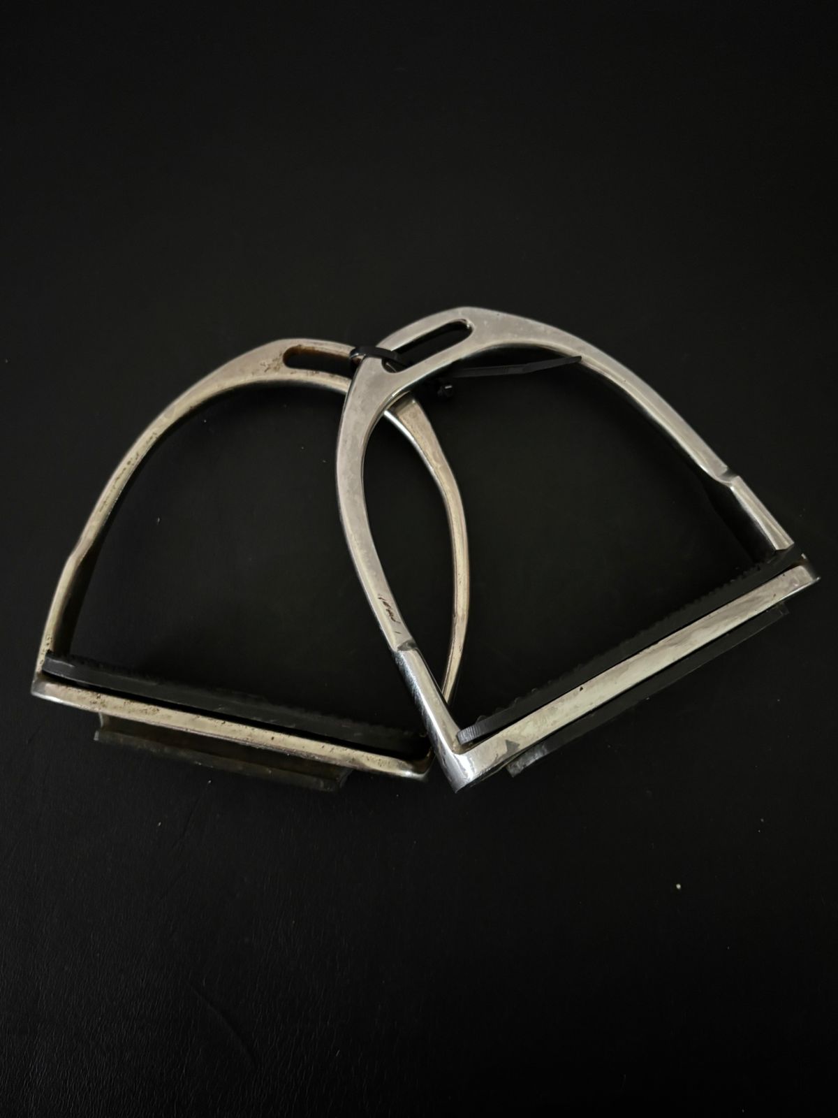 Stubben stirrup irons