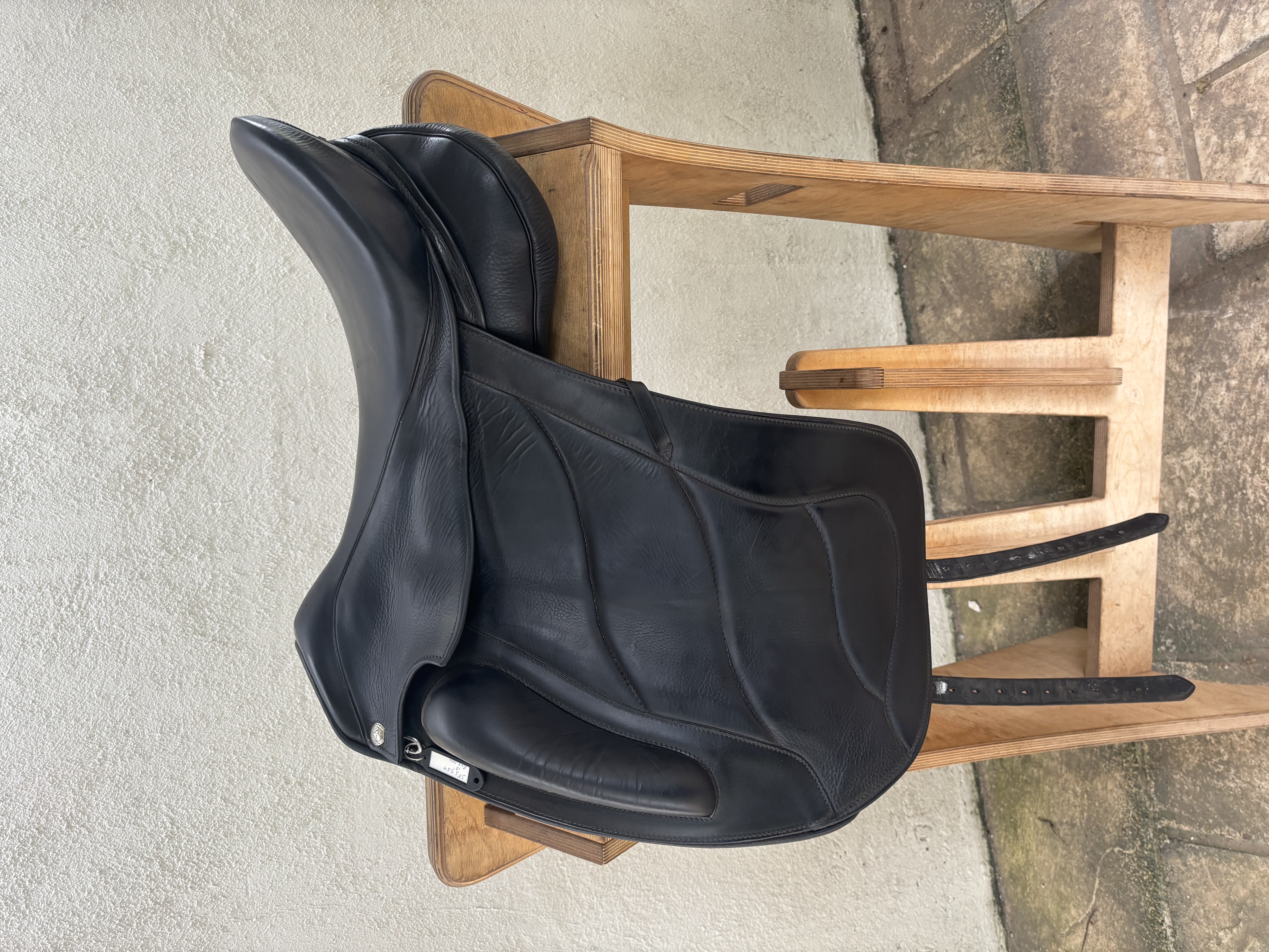 Sommer Tosca, Black, 18"