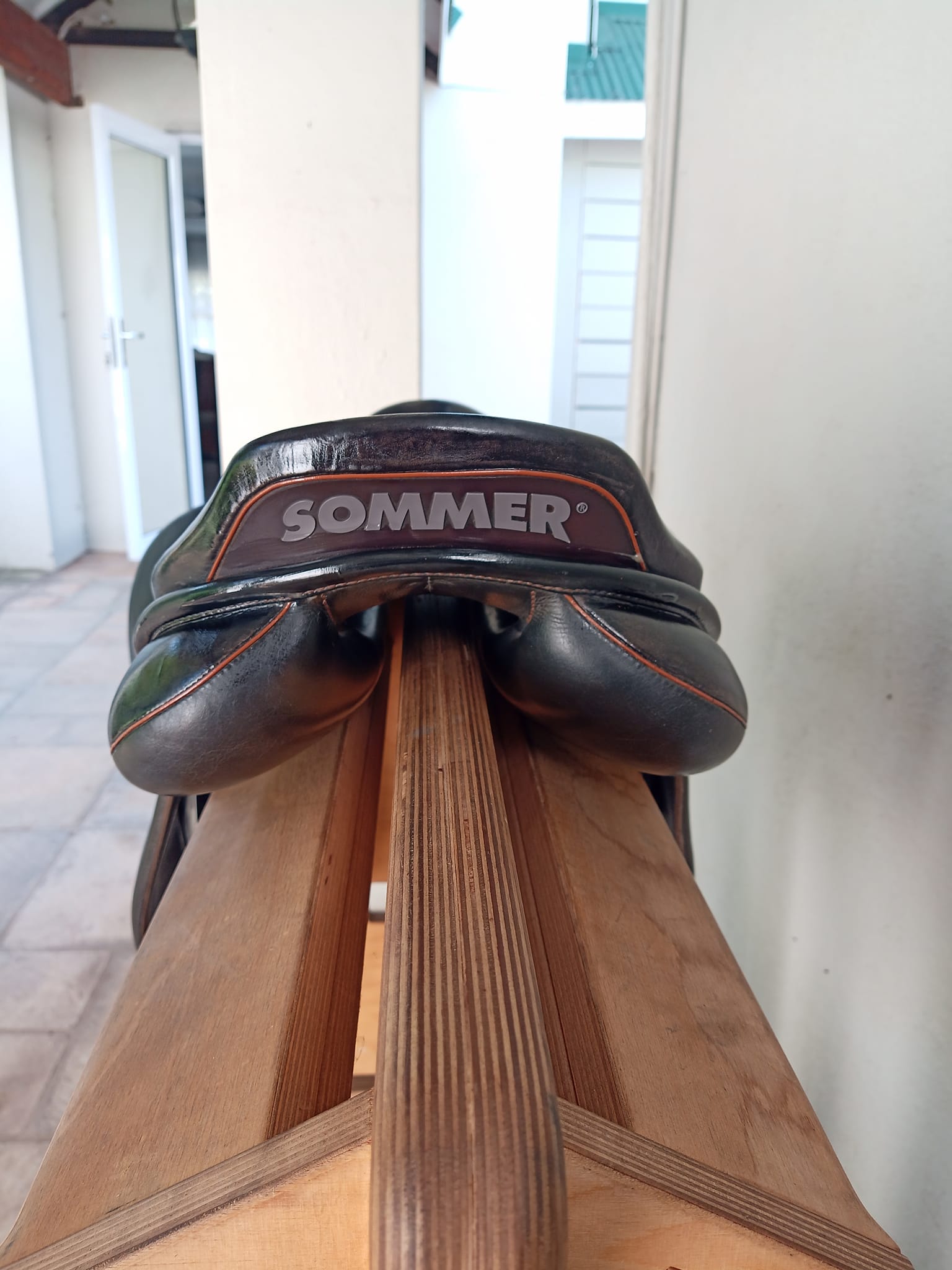 Sommer Esprit Performance, Brown, 18"