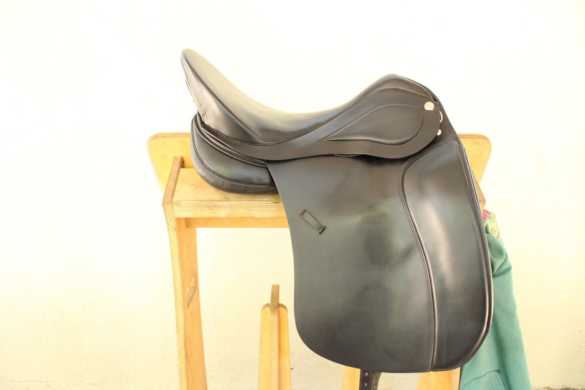 Sommer Diplomat, Black, 18"