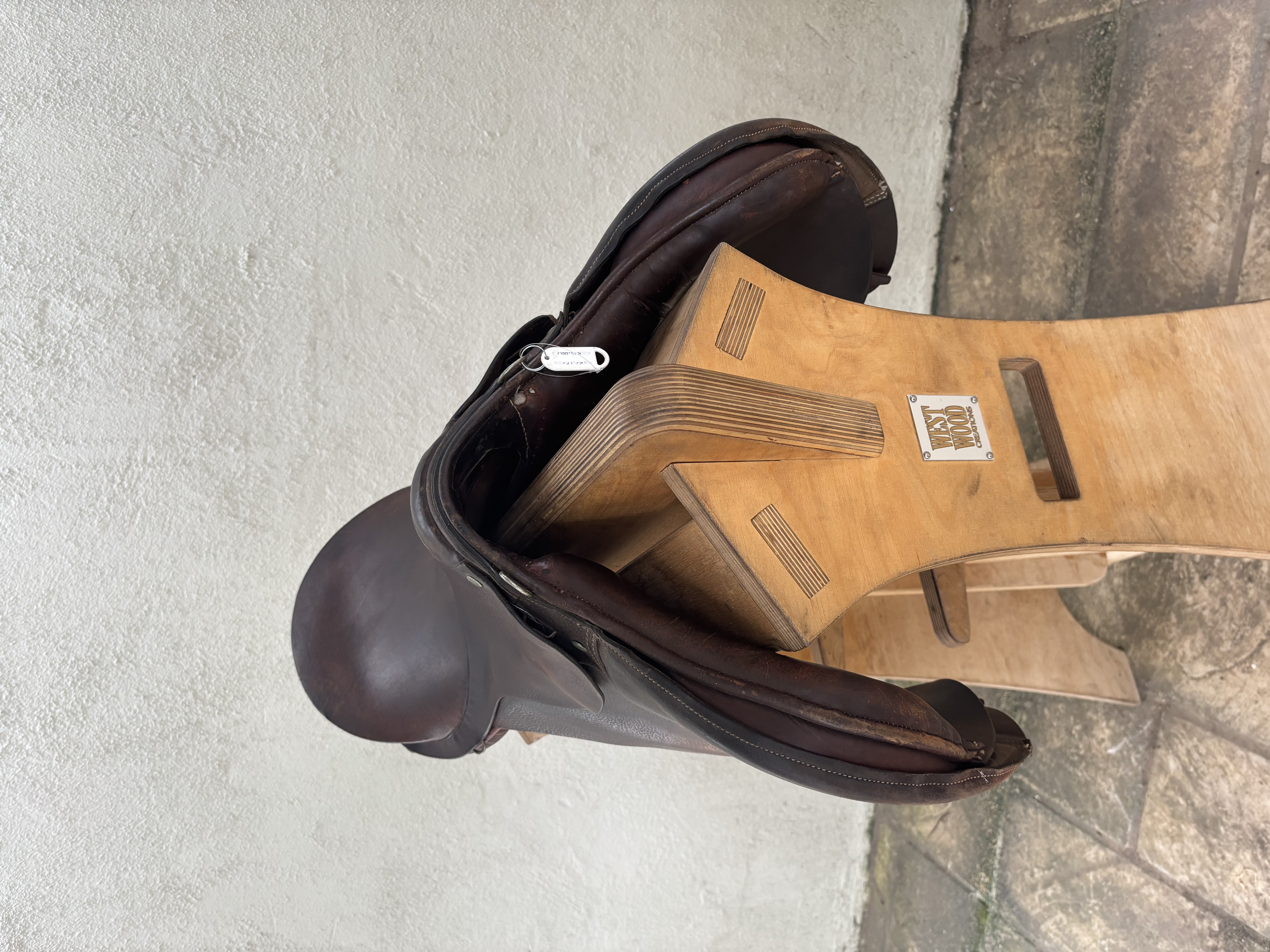 Barnsby, Brown, 17.5"