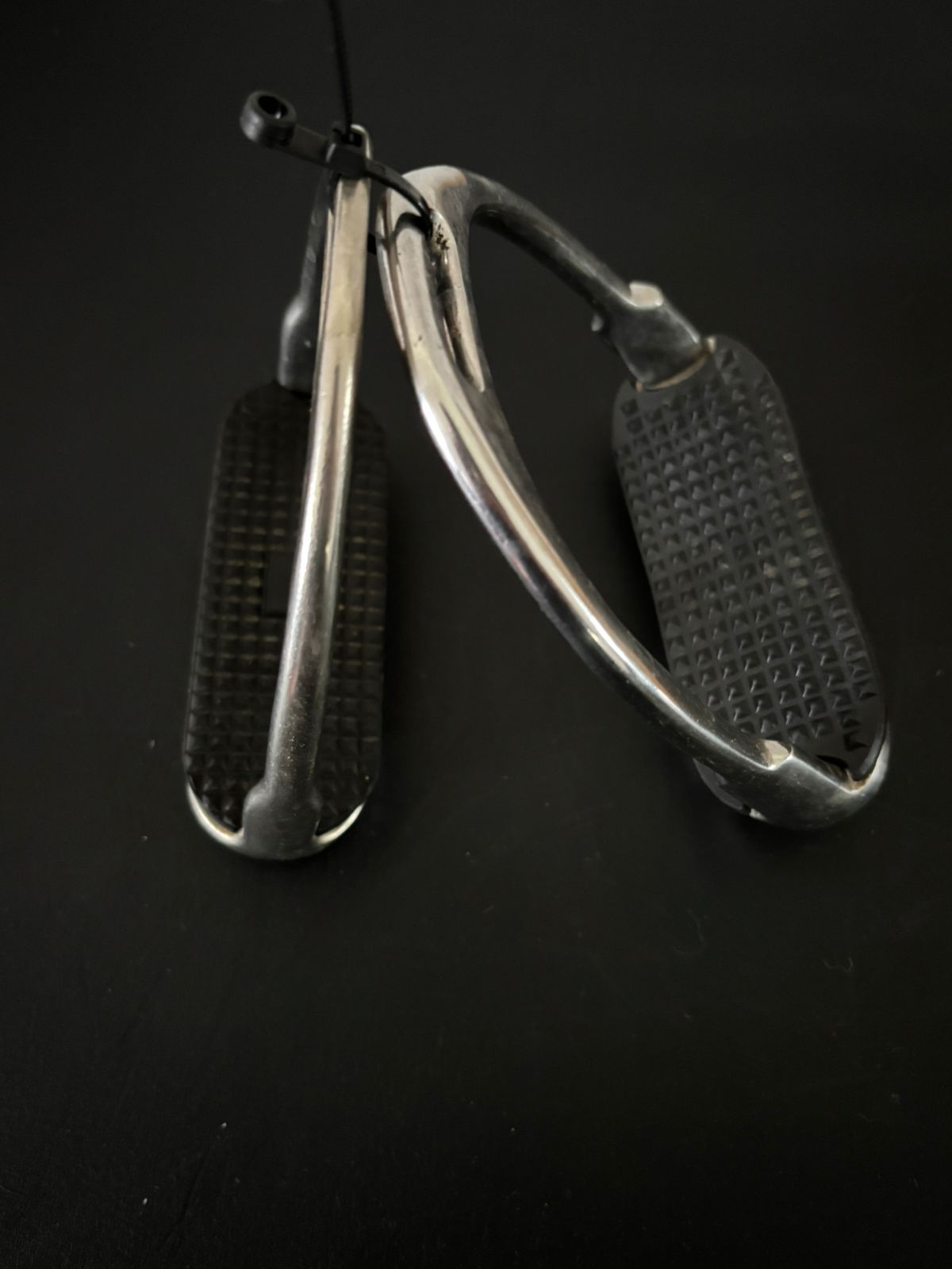 Stubben stirrup irons