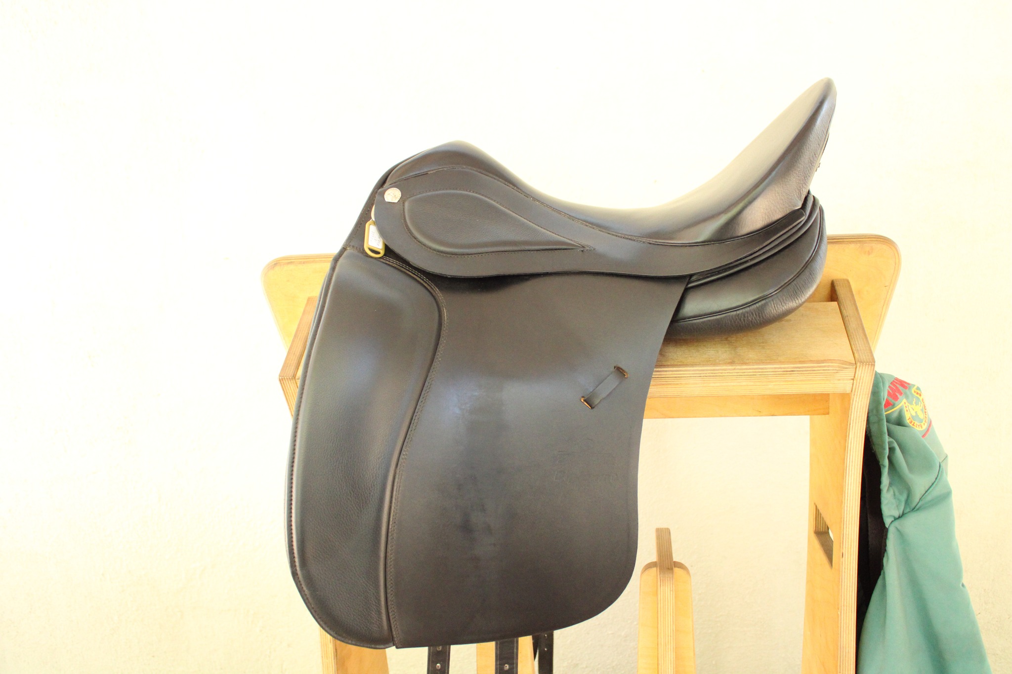 Sommer Diplomat, Black, 18"