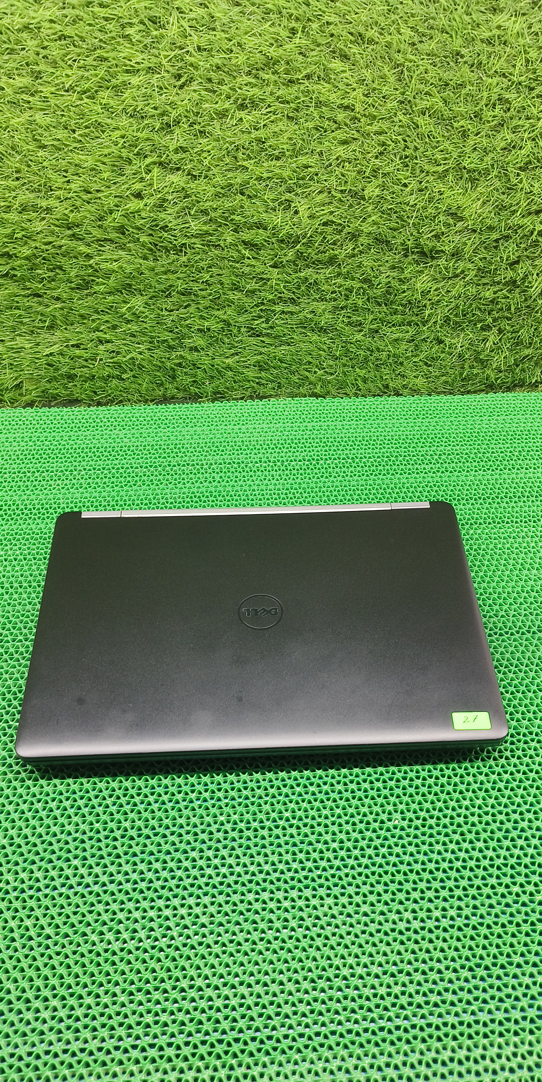 Dell Latitude E5470 - Slim & Powerful Business Series | 8GB RAM | 256GB SSD | Perfect for Office & Students