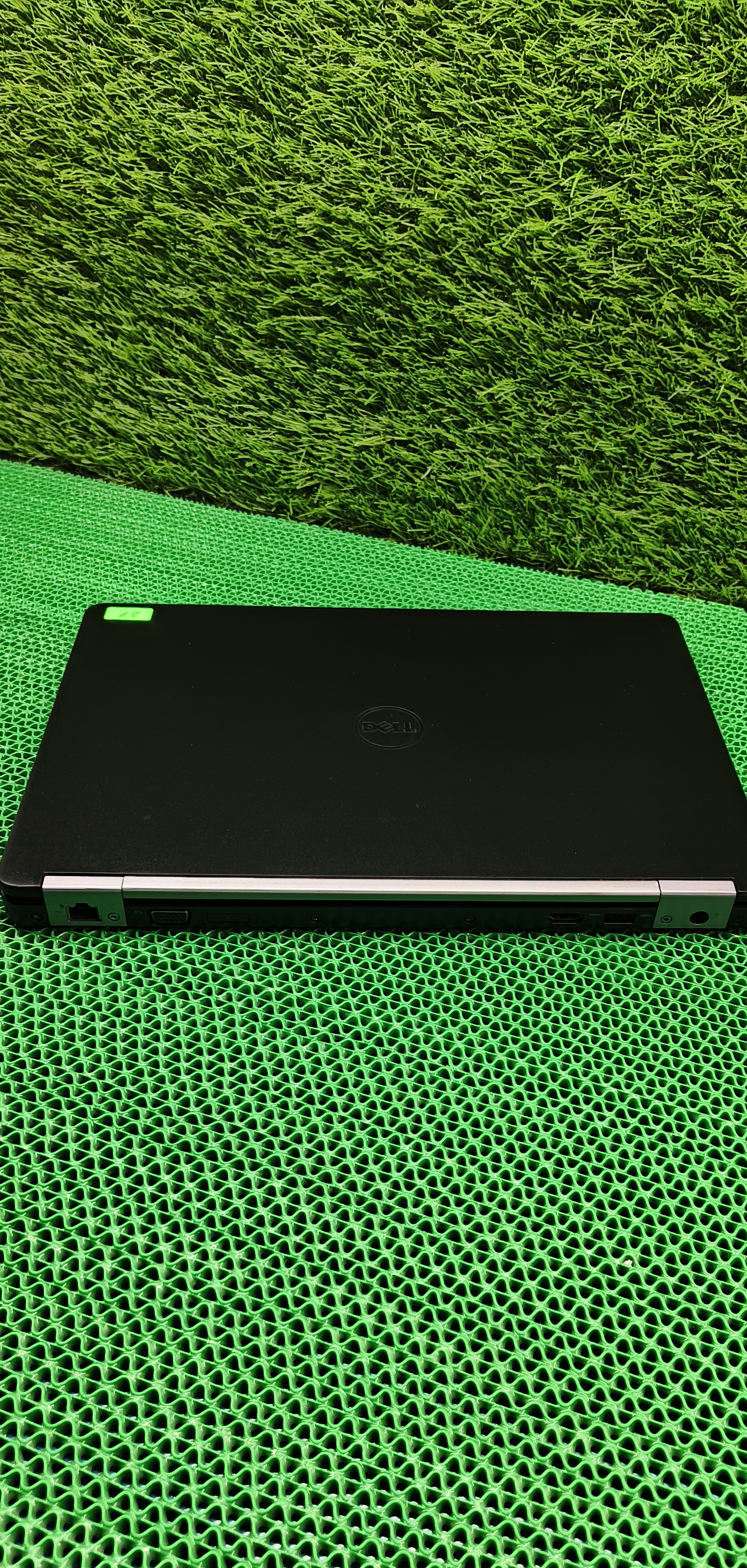 Dell Latitude E5470 - Slim & Powerful Business Series | 8GB RAM | 256GB SSD | Perfect for Office & Students