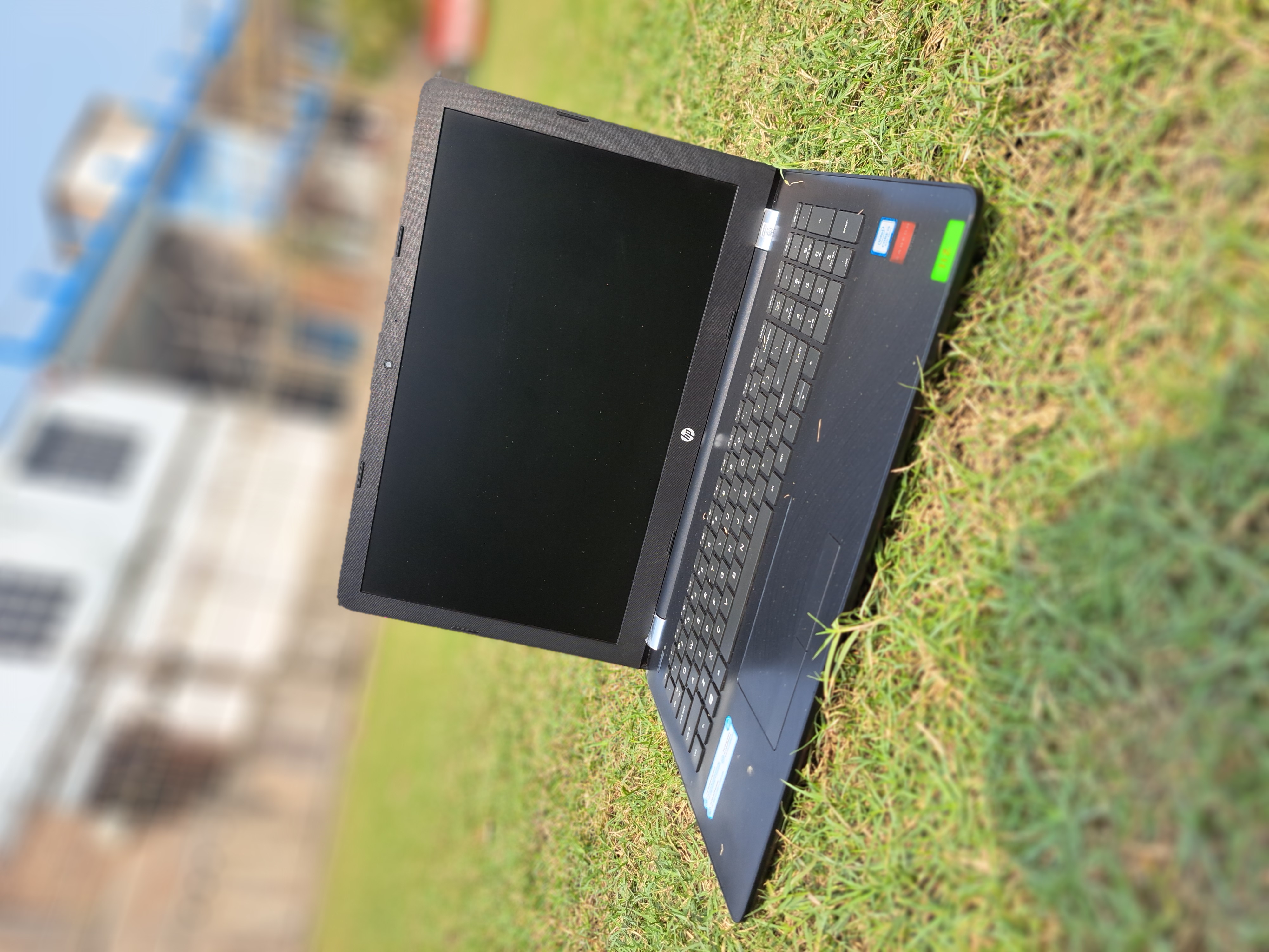 HP Notebook 15-bs180tx - Intel Core i5 8th Gen (Quad-Core) | 8GB RAM | 256GB SSD | 2GB Dedicated AMD Graphics | 15.6" Full HD Display | Natural Silver