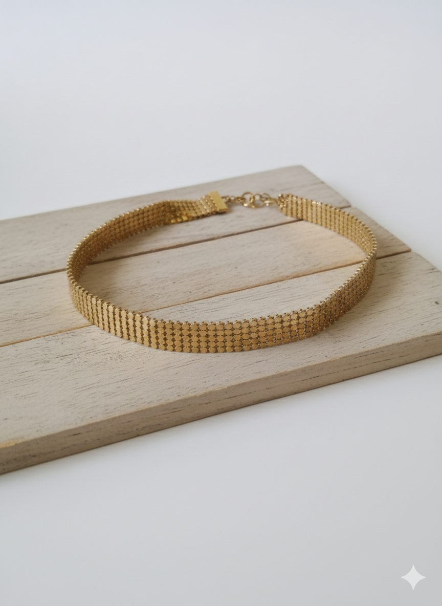 Collar tipo choker dorado