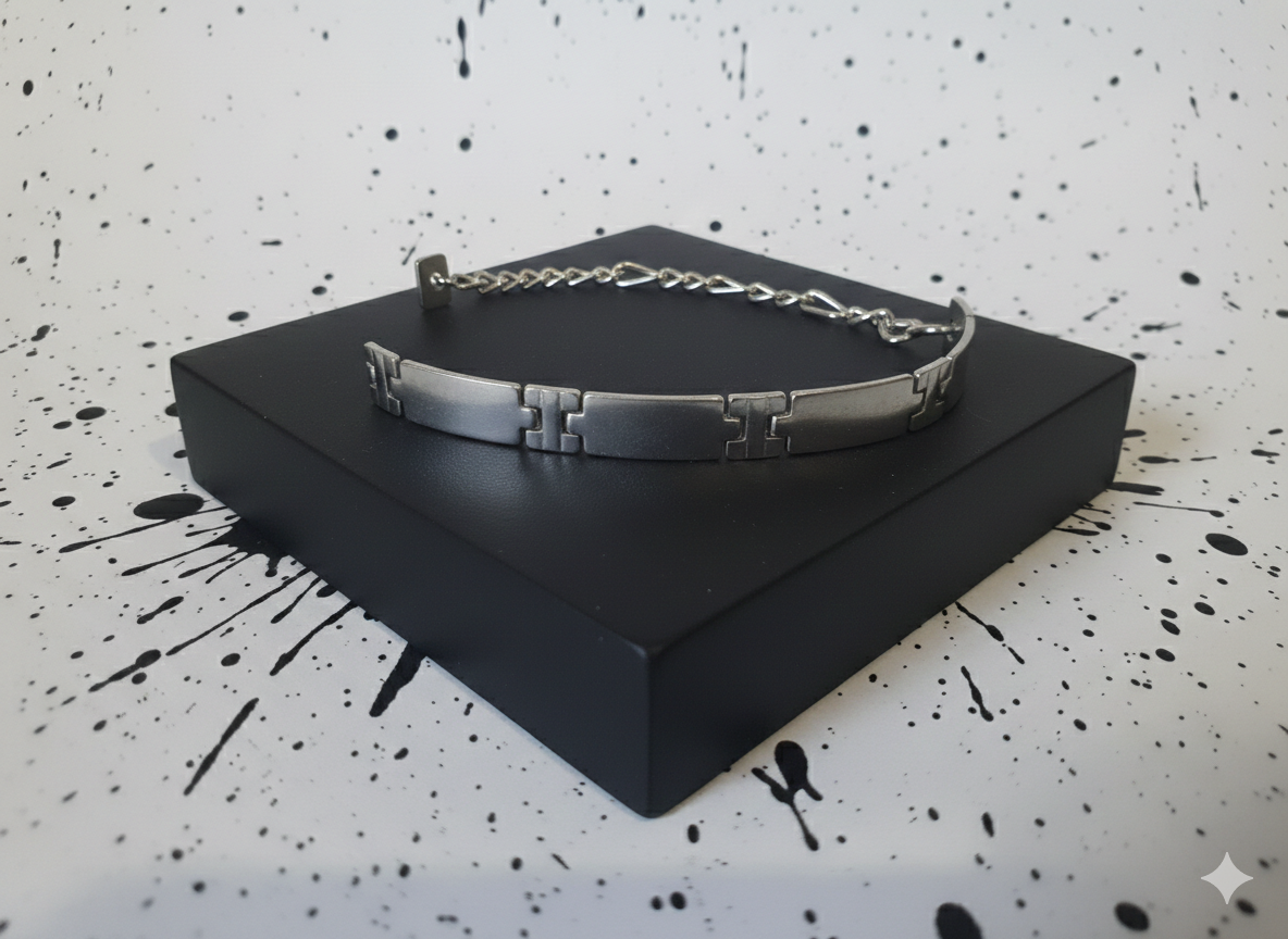 Collar "H-Industrial" Silver Edition