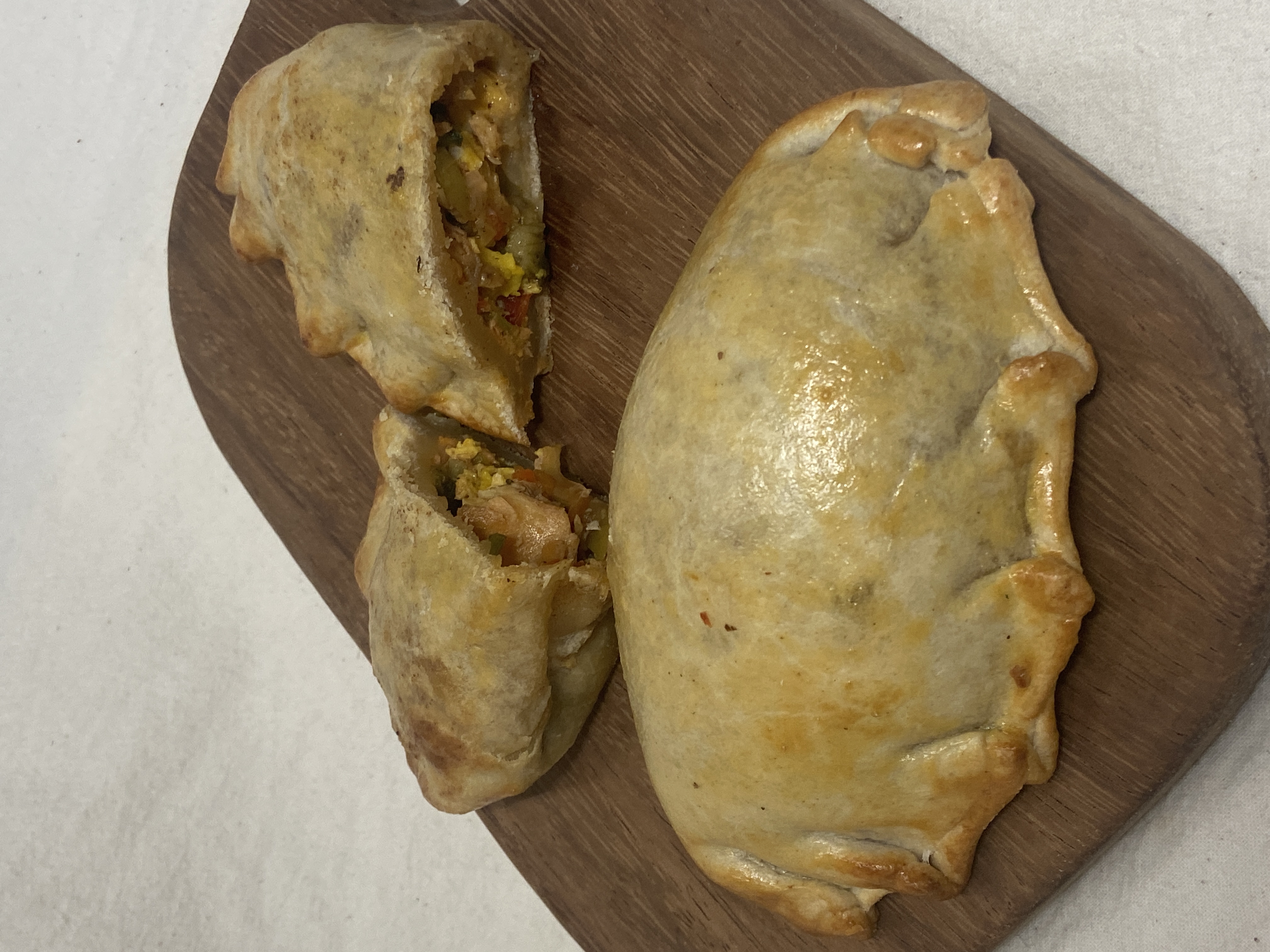Empanada de Pollo Criollo