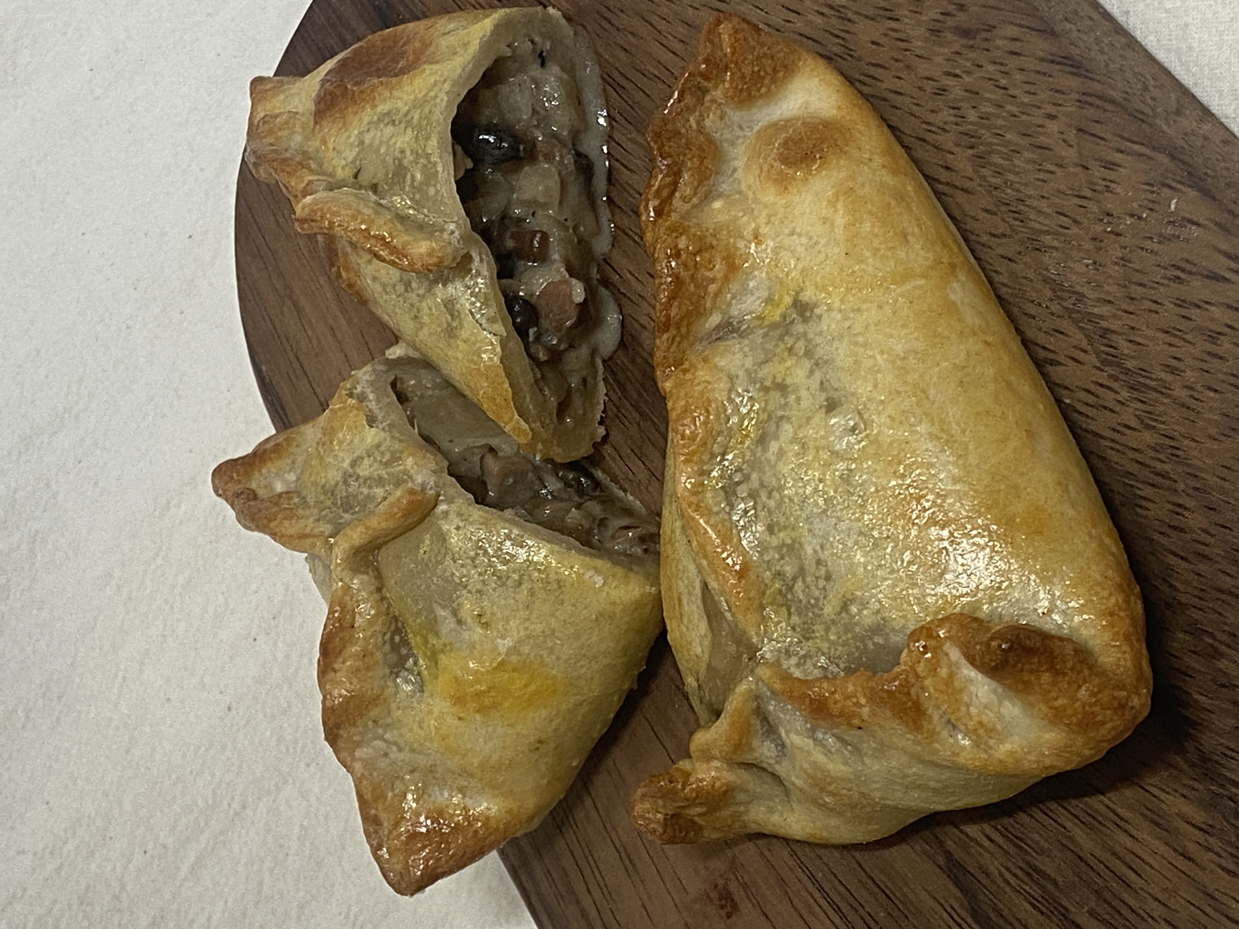 Empanada de Champiñones & Queso