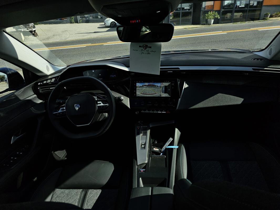 Peugeot 408 HYBRIDE 136 CH e-DCS6 ALLURE