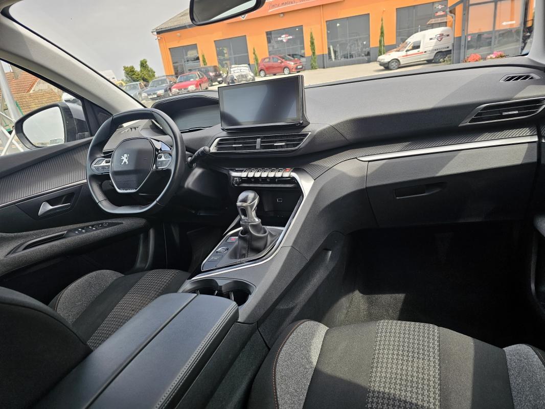 Peugeot 3008 1.5 BLUEHDI 130 CH ACTIVE BUSINESS