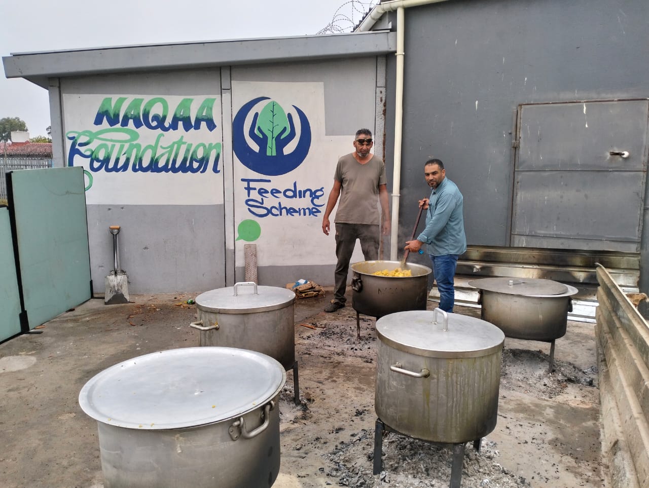 Sponsor a pot of warm food 