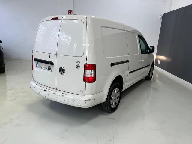 Volkswagen Caddy Maxi 2010