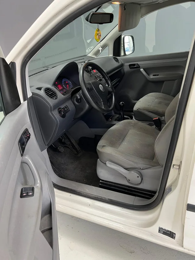 Volkswagen Caddy Maxi 2010