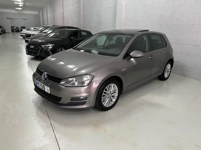 Volkswagen Golf 2014 AUTO 