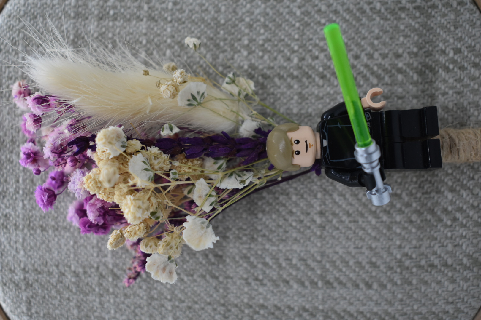Boutonnière "La force est avec vous"