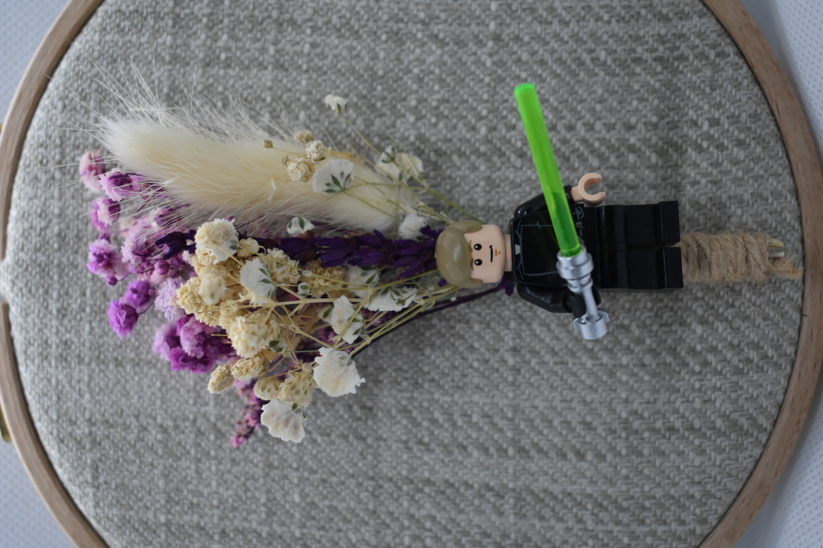 Boutonnière "La force est avec vous"