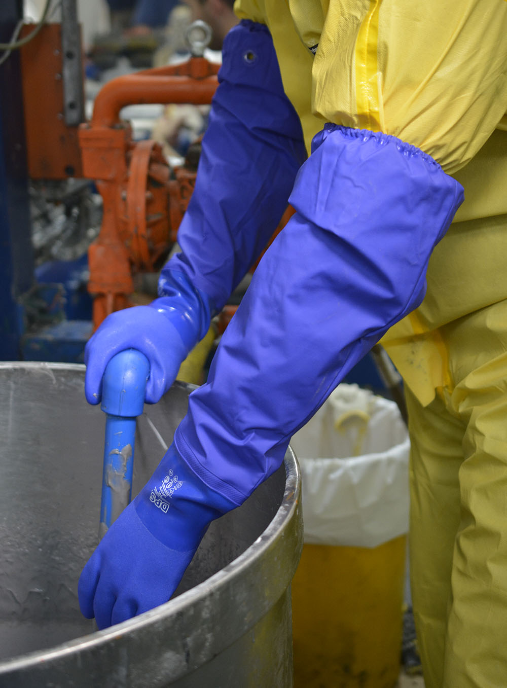 GUANTE PVC INDUSTRIAL AZUL BAÑO COMPLETO 70CM TALLE 10/XL